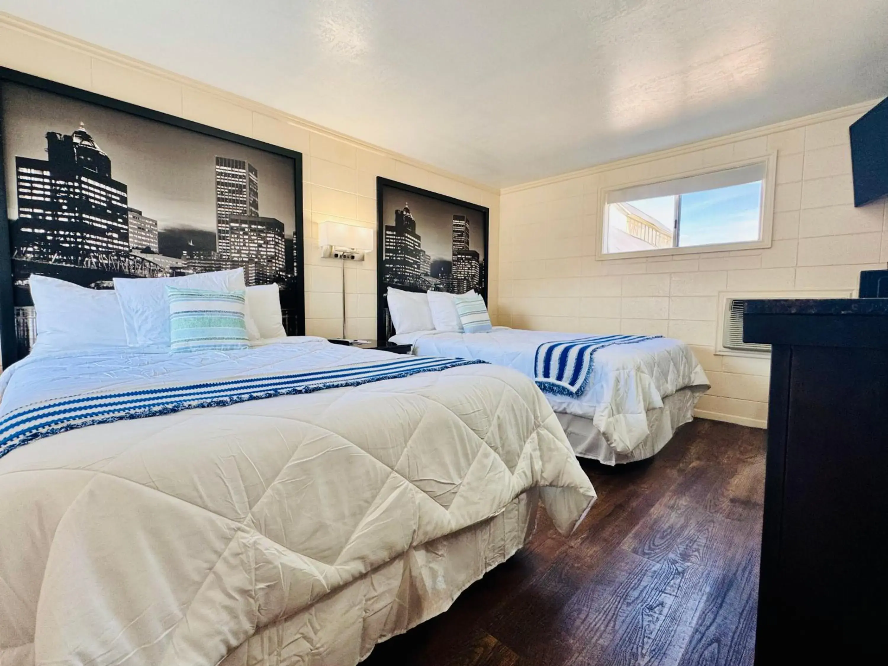 Standard Double Room - single occupancy in Relax Inn At Ashland Standard Double Room - single occupancy in Relax Inn At Ashland