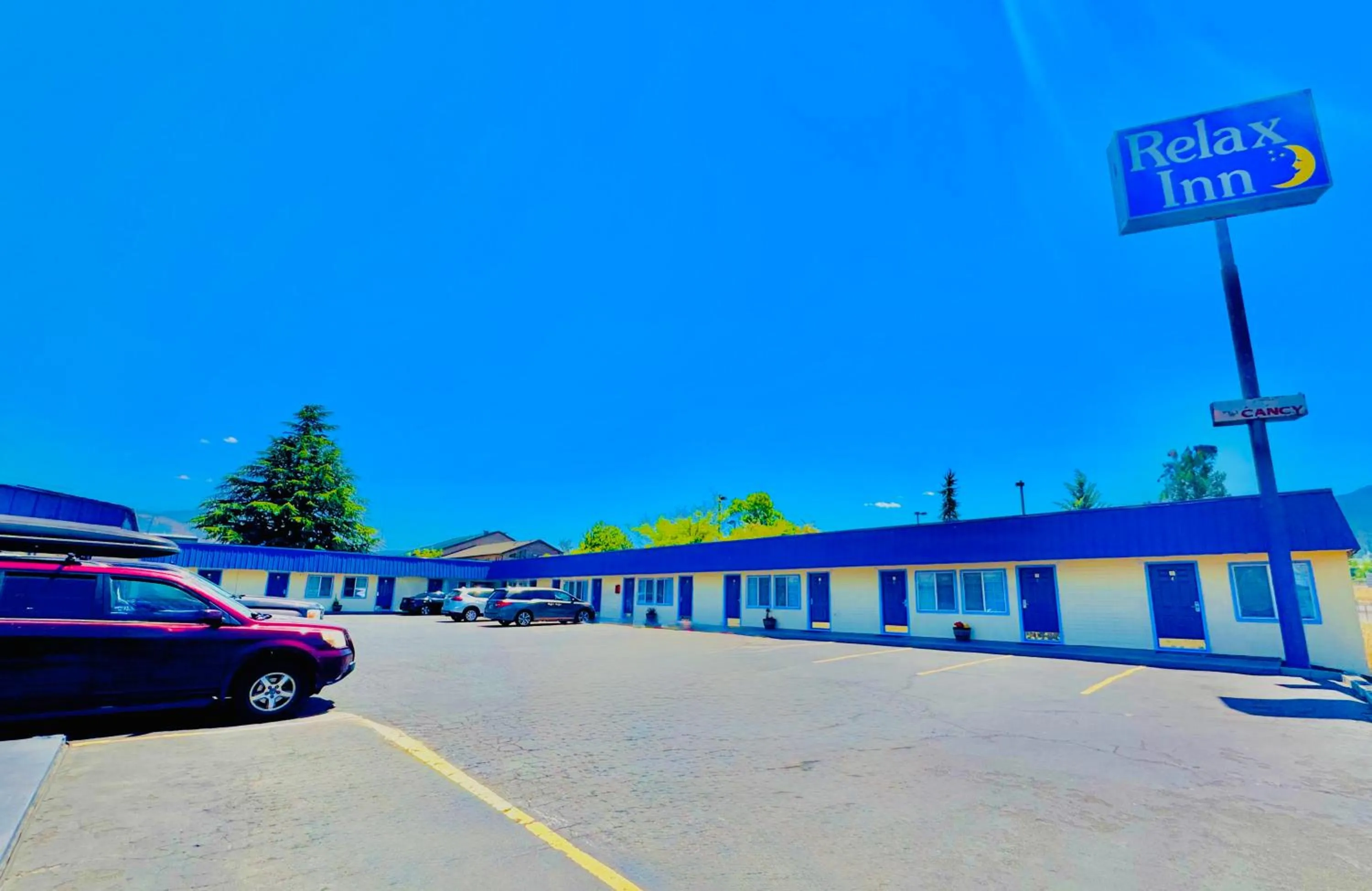 Parking in Relax Inn At Ashland