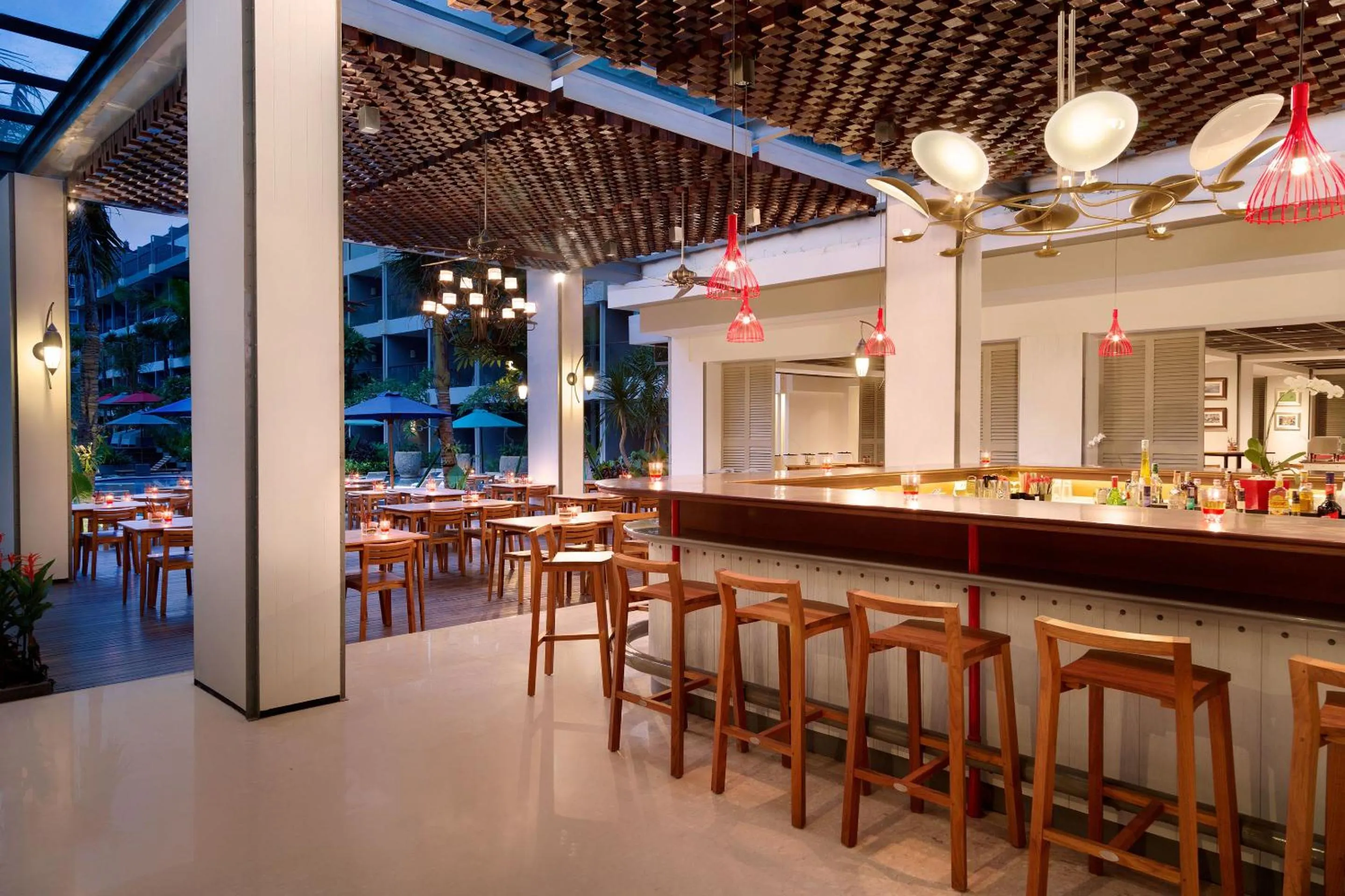 Lounge or bar in Ramada Encore by Wyndham Bali Seminyak