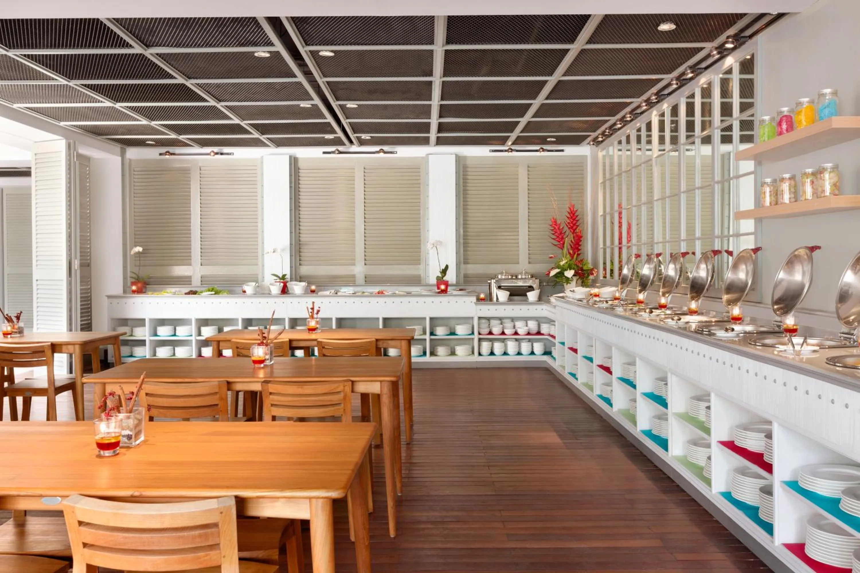 Restaurant/places to eat in Ramada Encore by Wyndham Bali Seminyak