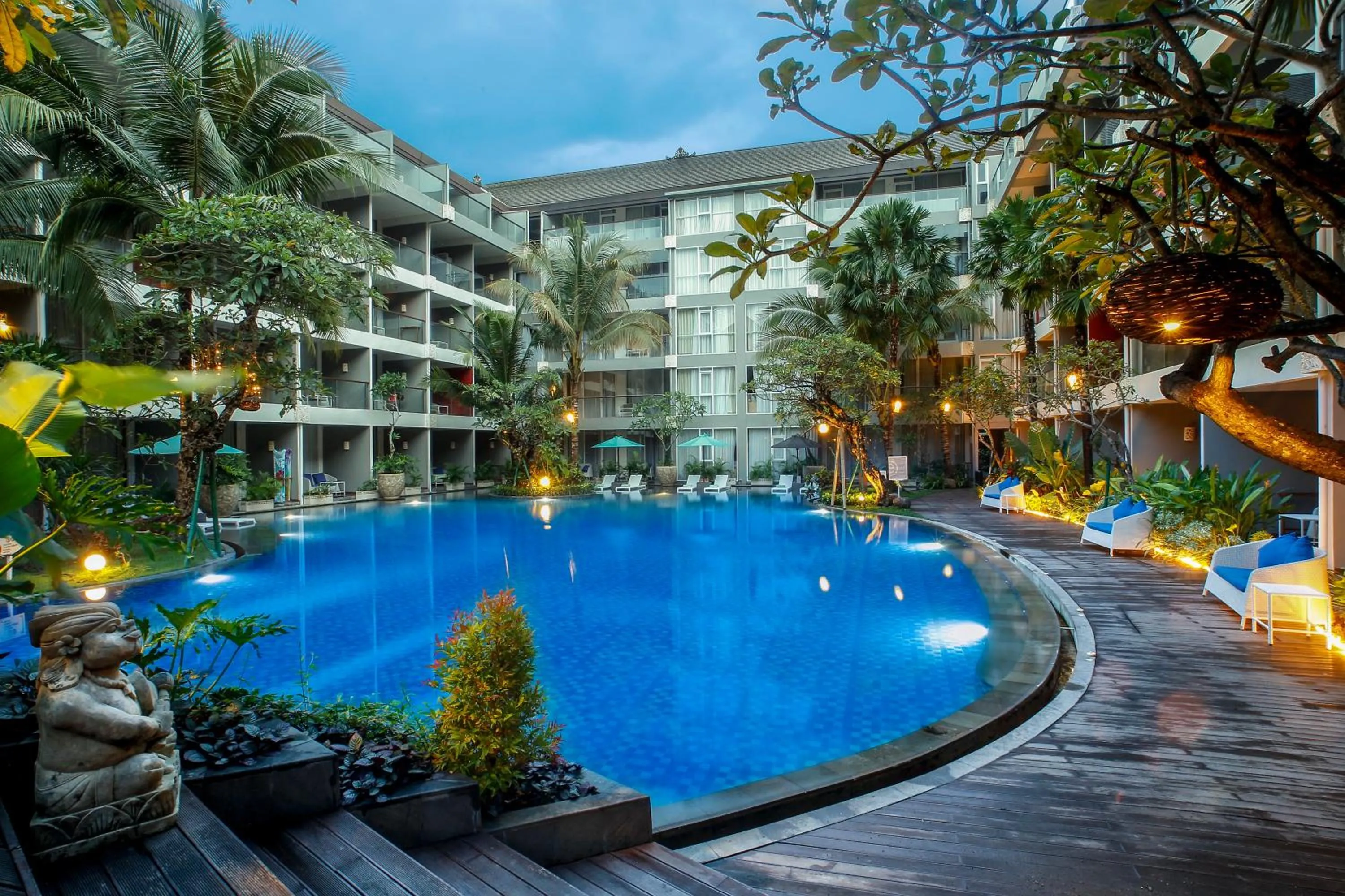 Swimming pool in Ramada Encore by Wyndham Bali Seminyak