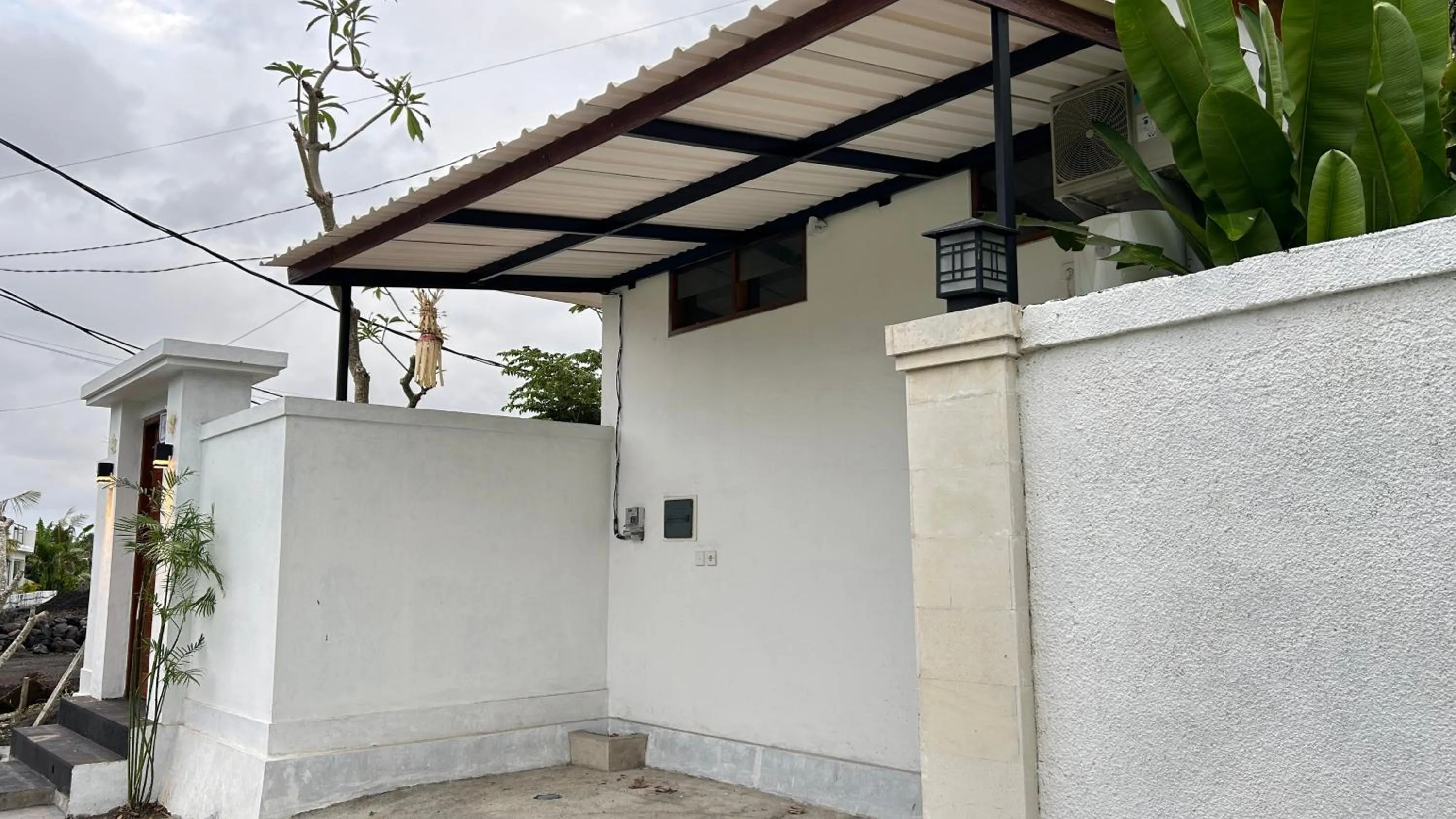 Property building in The Wina Villa 01