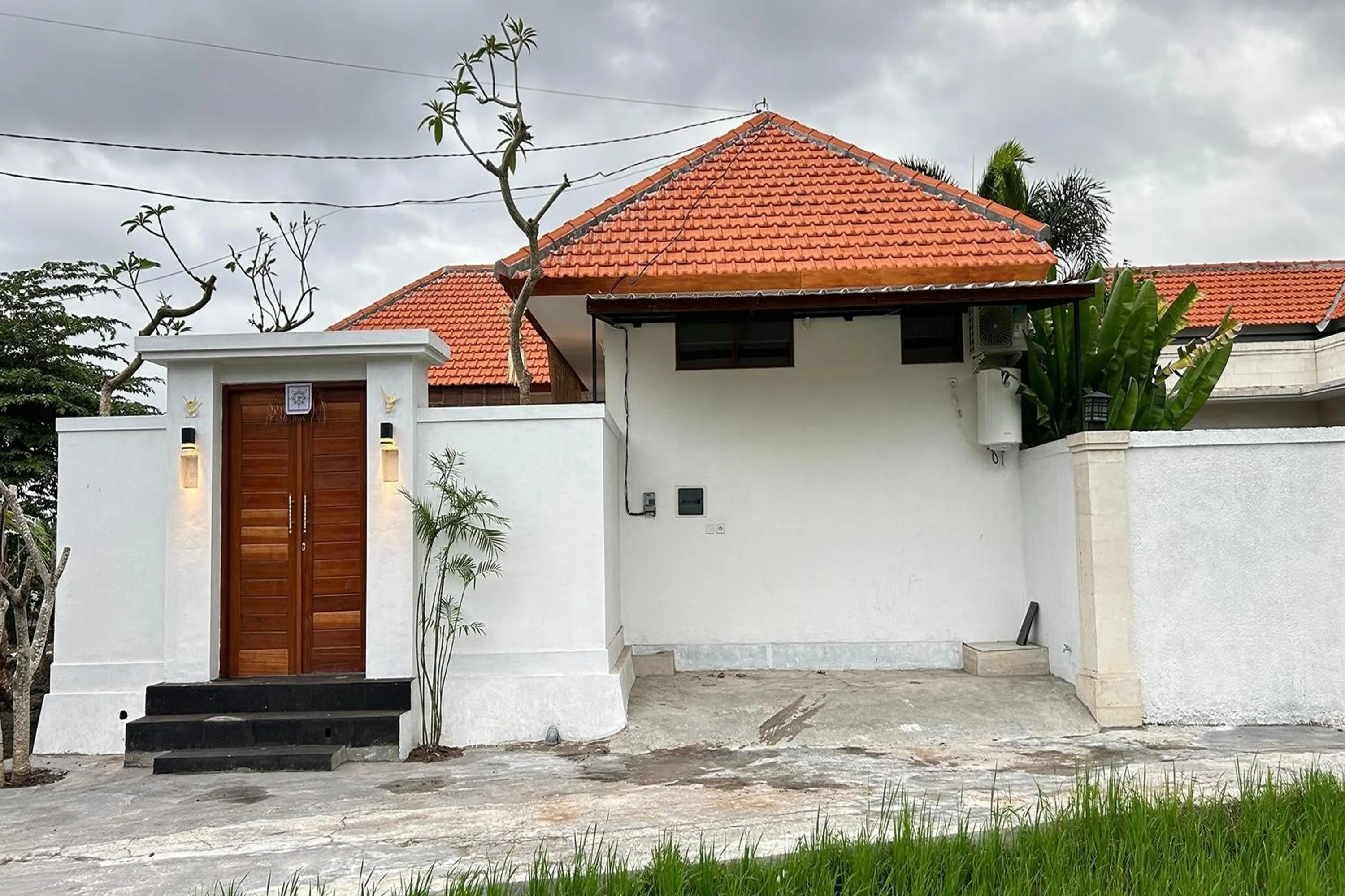 Property building in The Wina Villa 01