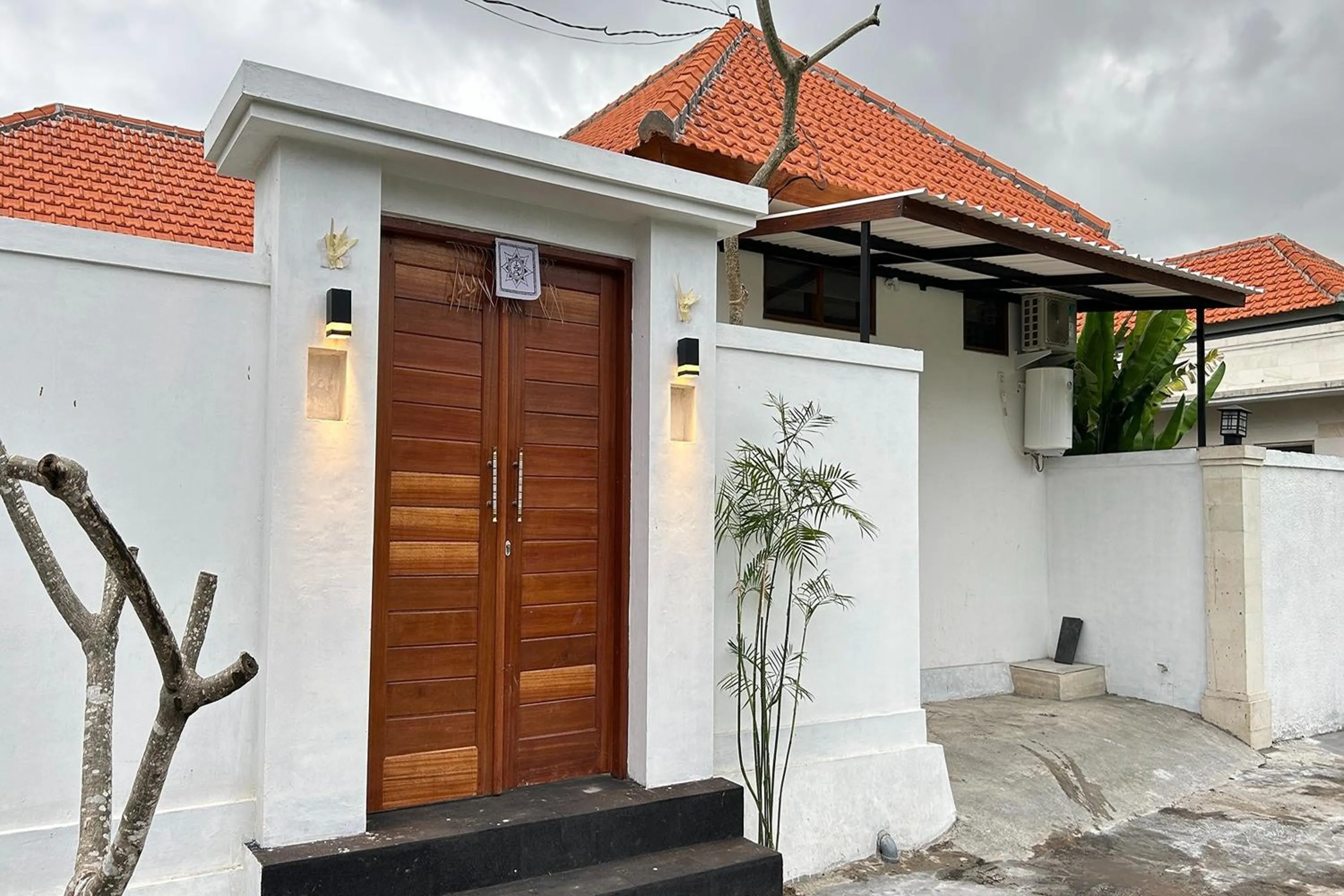 Property building in The Wina Villa 01