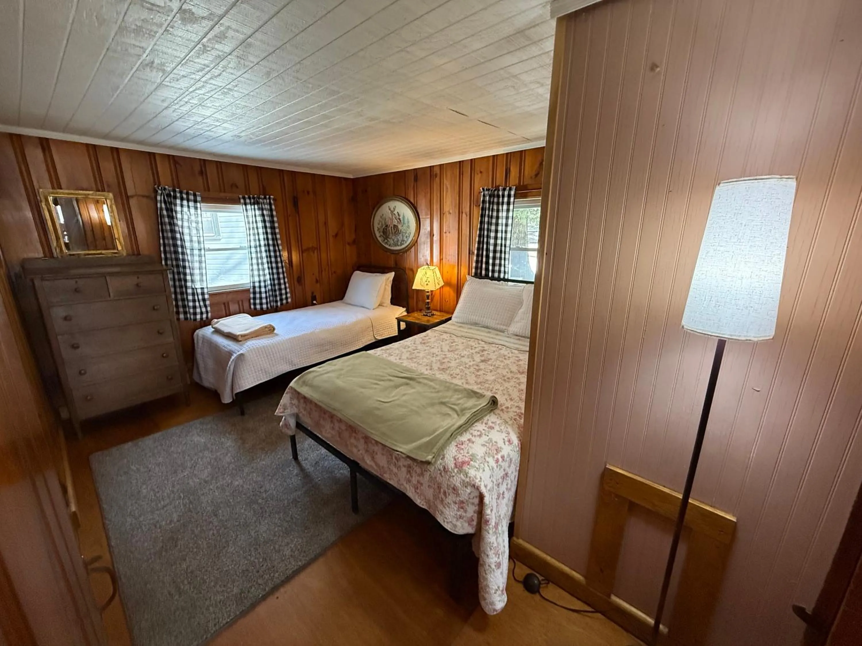 Bed in Cottage Place on Squam Lake