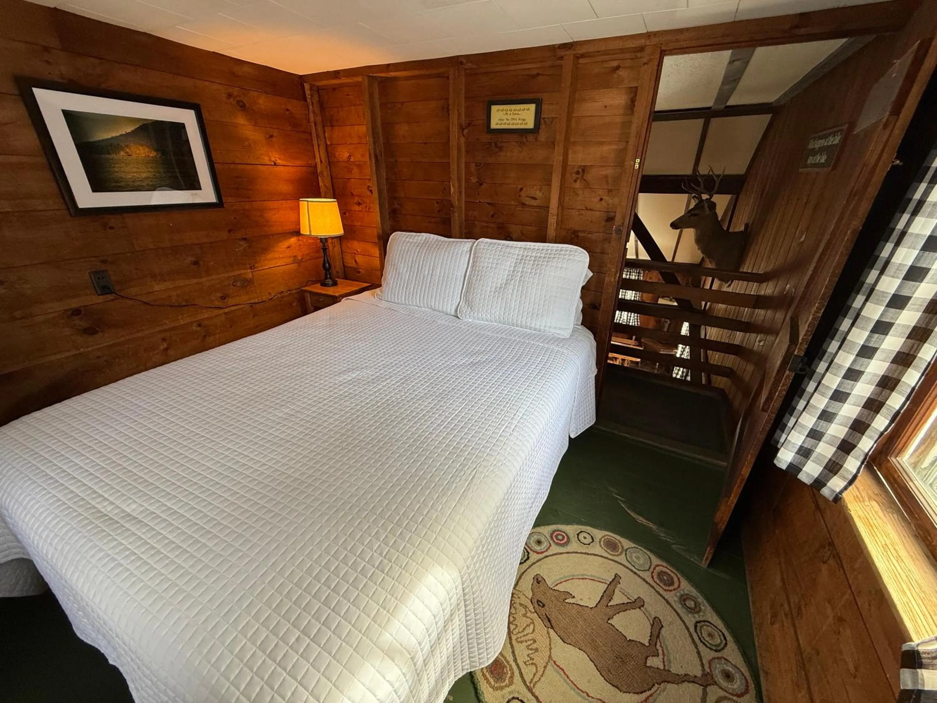 Bed in Cottage Place on Squam Lake