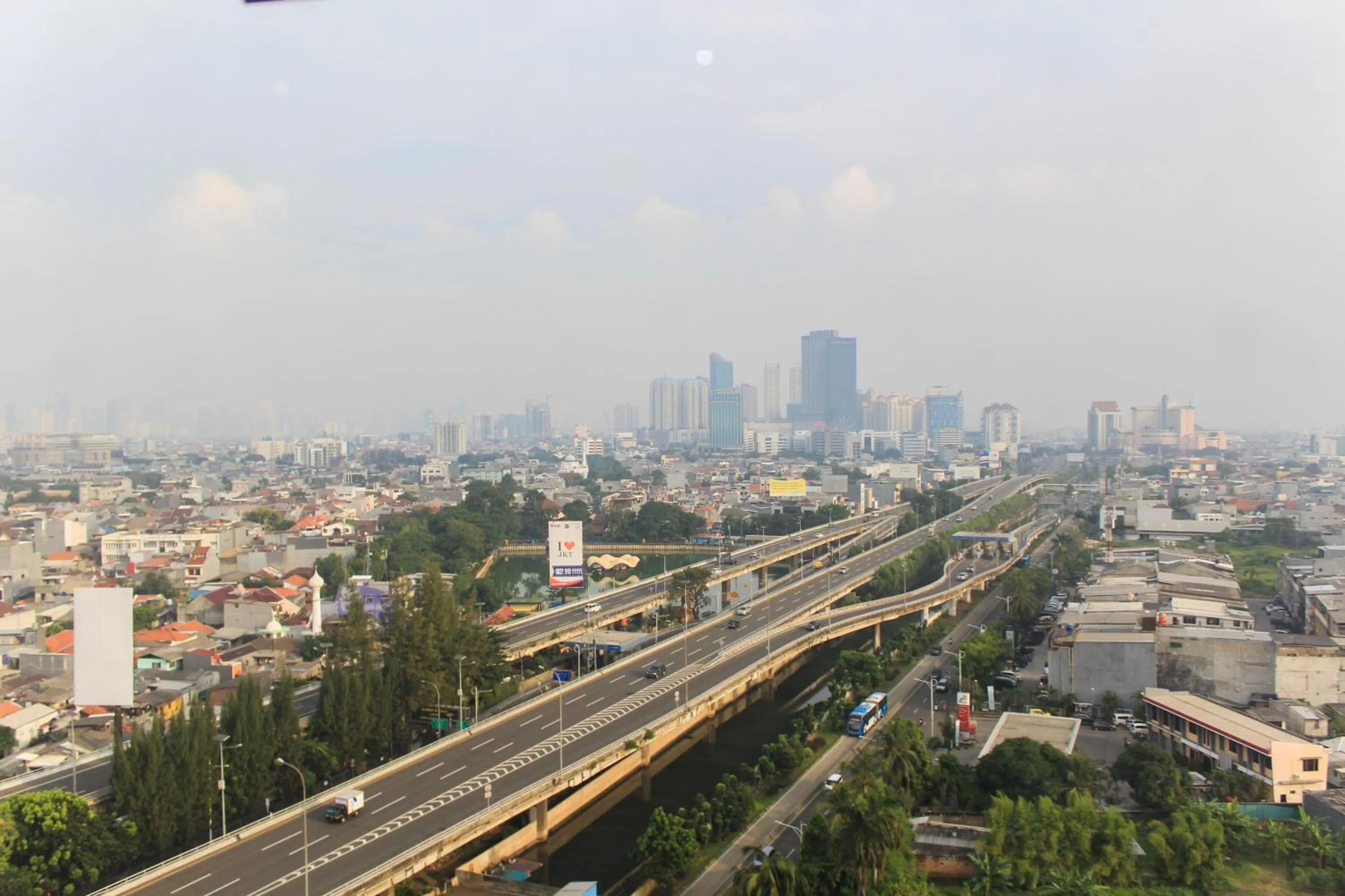 Best Price 1BR with Extra Room at Menara Latumenten Apartment Grogol By Travelio