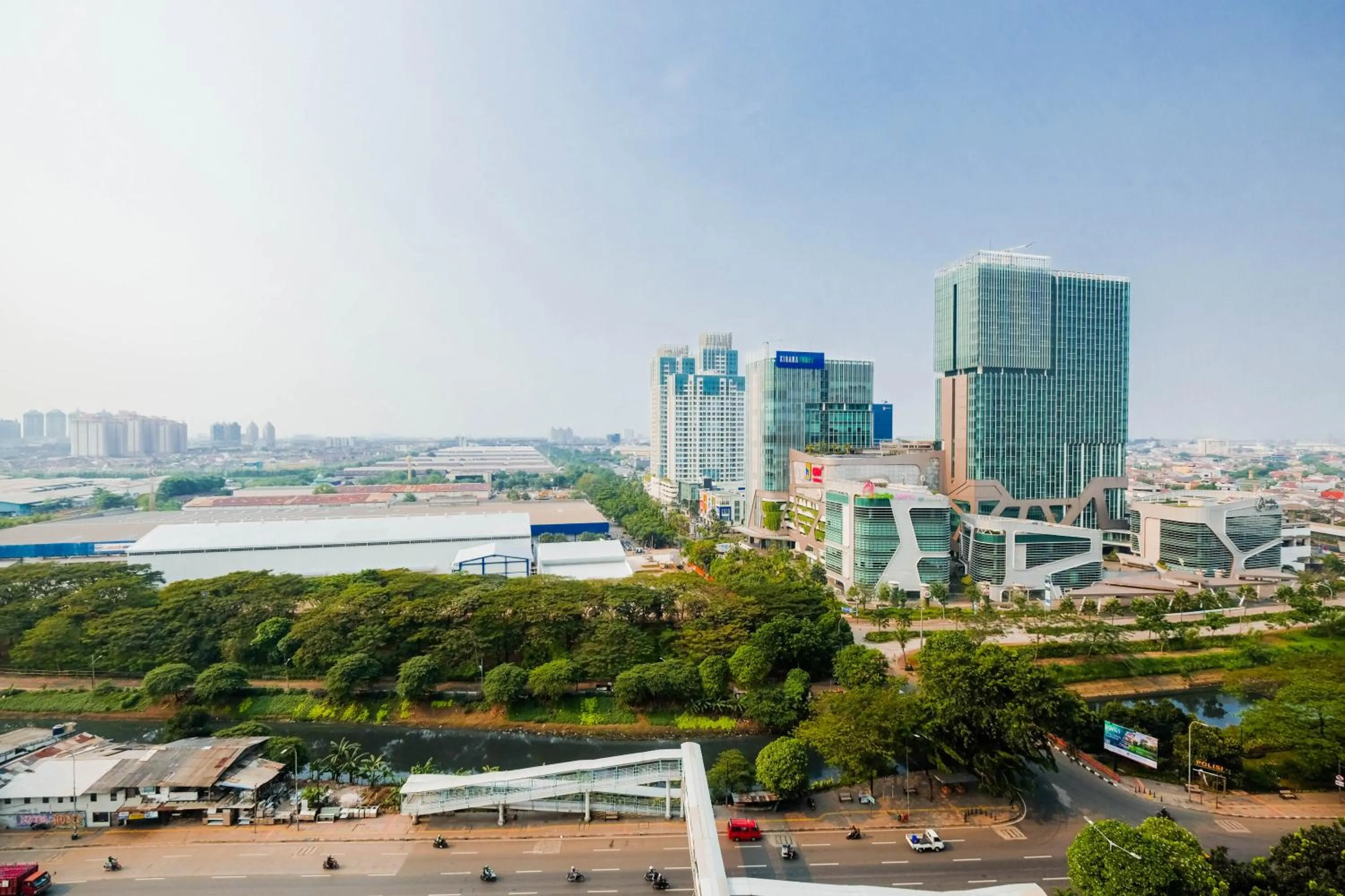 Property building in Cozy and Simply Studio Tifolia Apartment near Kelapa Gading By Travelio