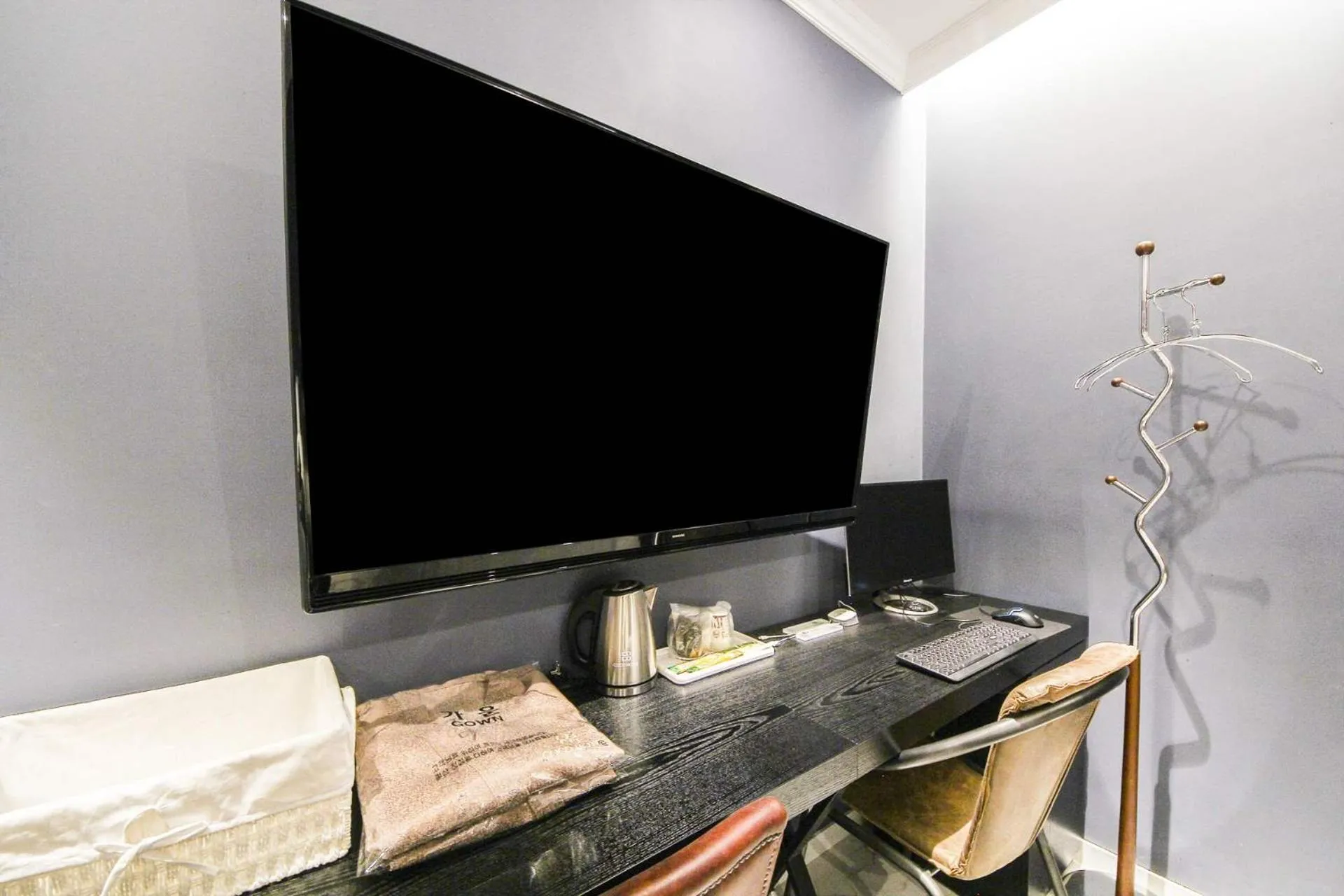 Coffee/tea facilities in Coco Hotel