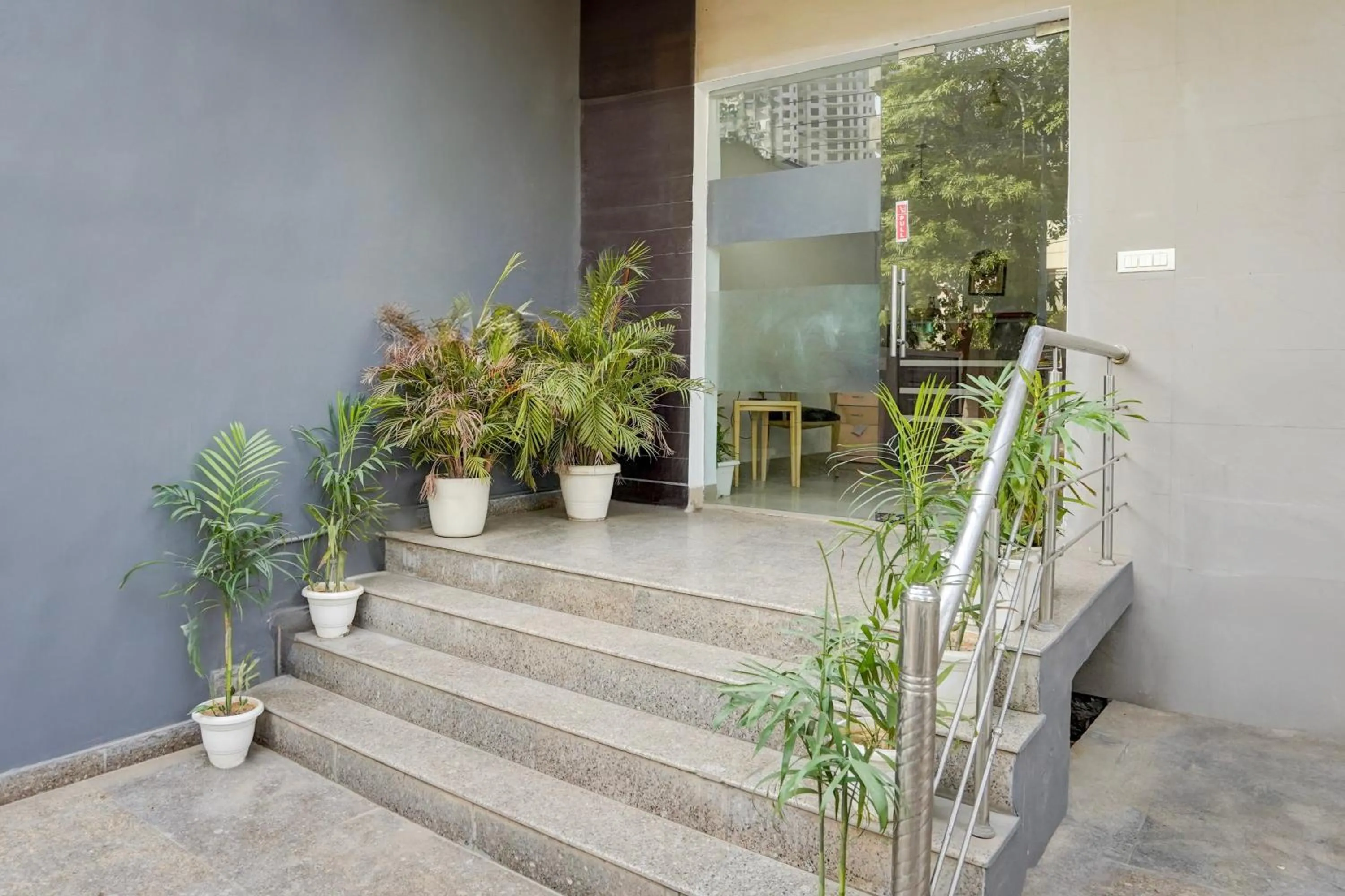 Facade/entrance in Super Townhouse Sector 53 Golf Course Road