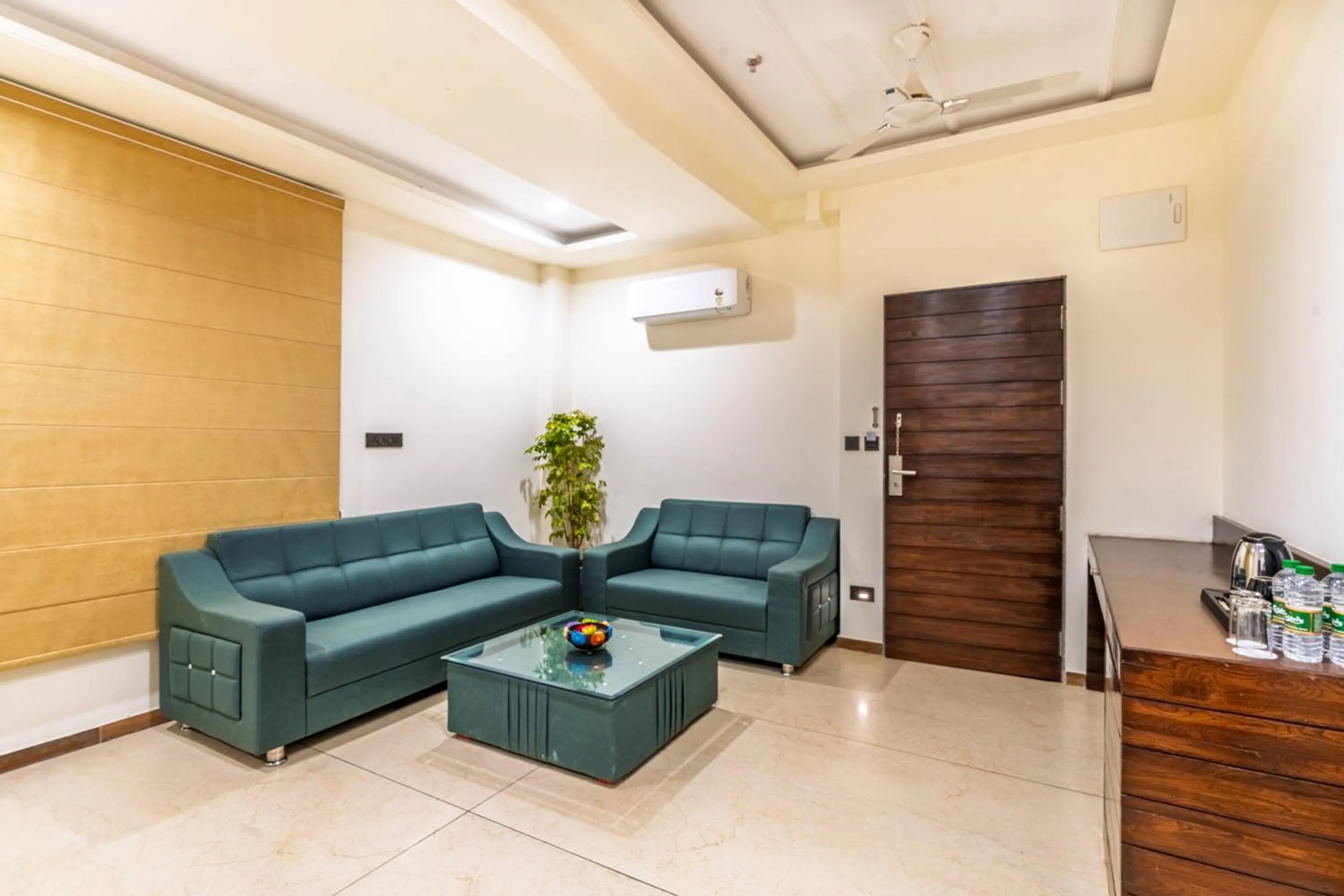 Seating area in The Belita Hotel & Spa