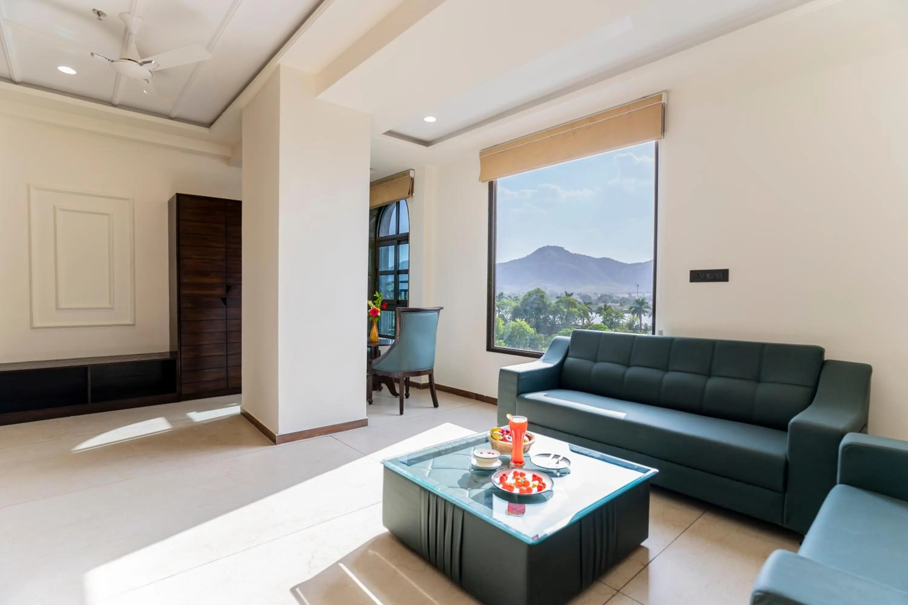 Living room in The Belita Hotel & Spa