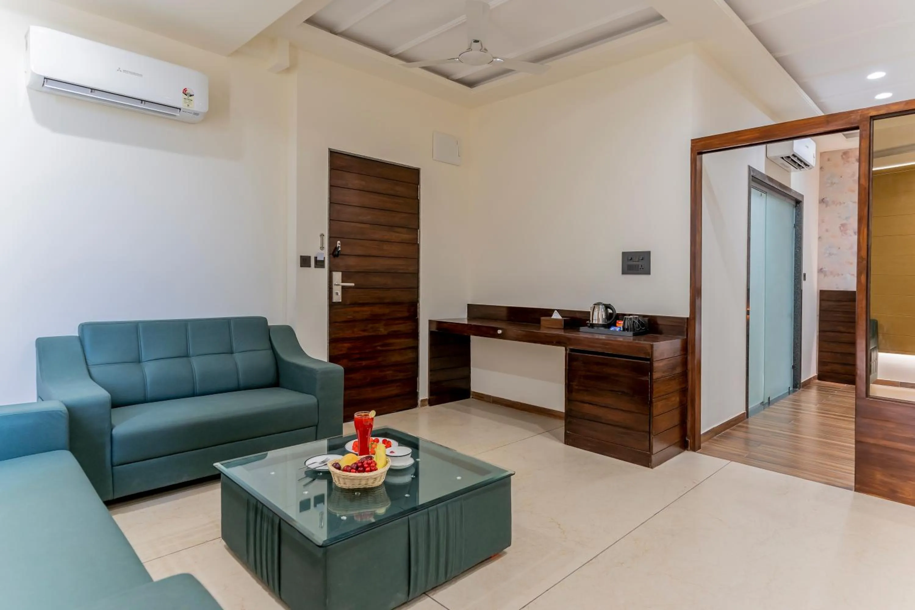 Living room in The Belita Hotel & Spa