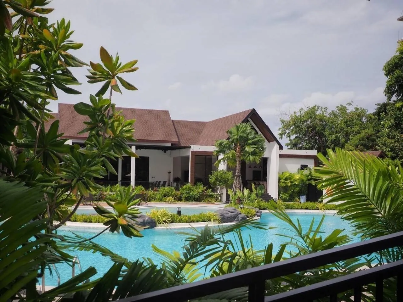 Property building in Kastel Pattaya Hotel