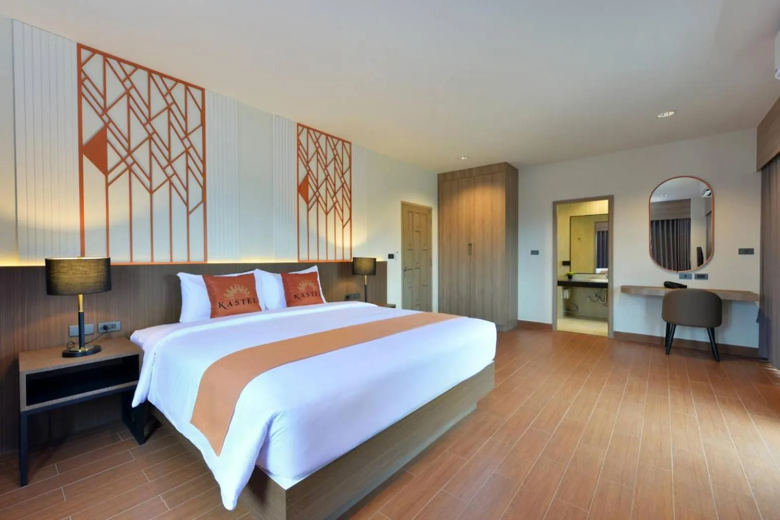Bedroom, Bed in Kastel Pattaya Hotel