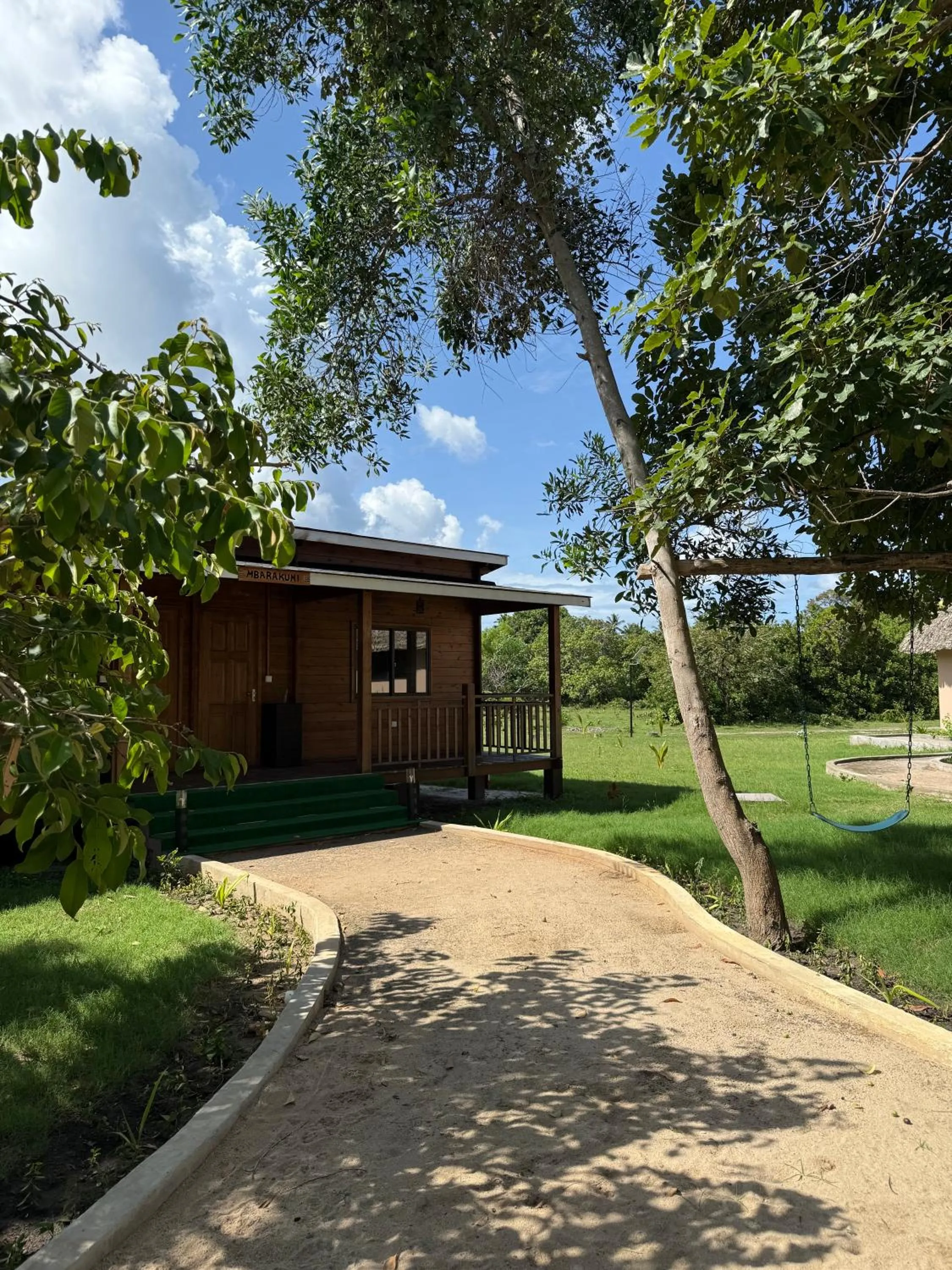 Utende Seacliff Resort