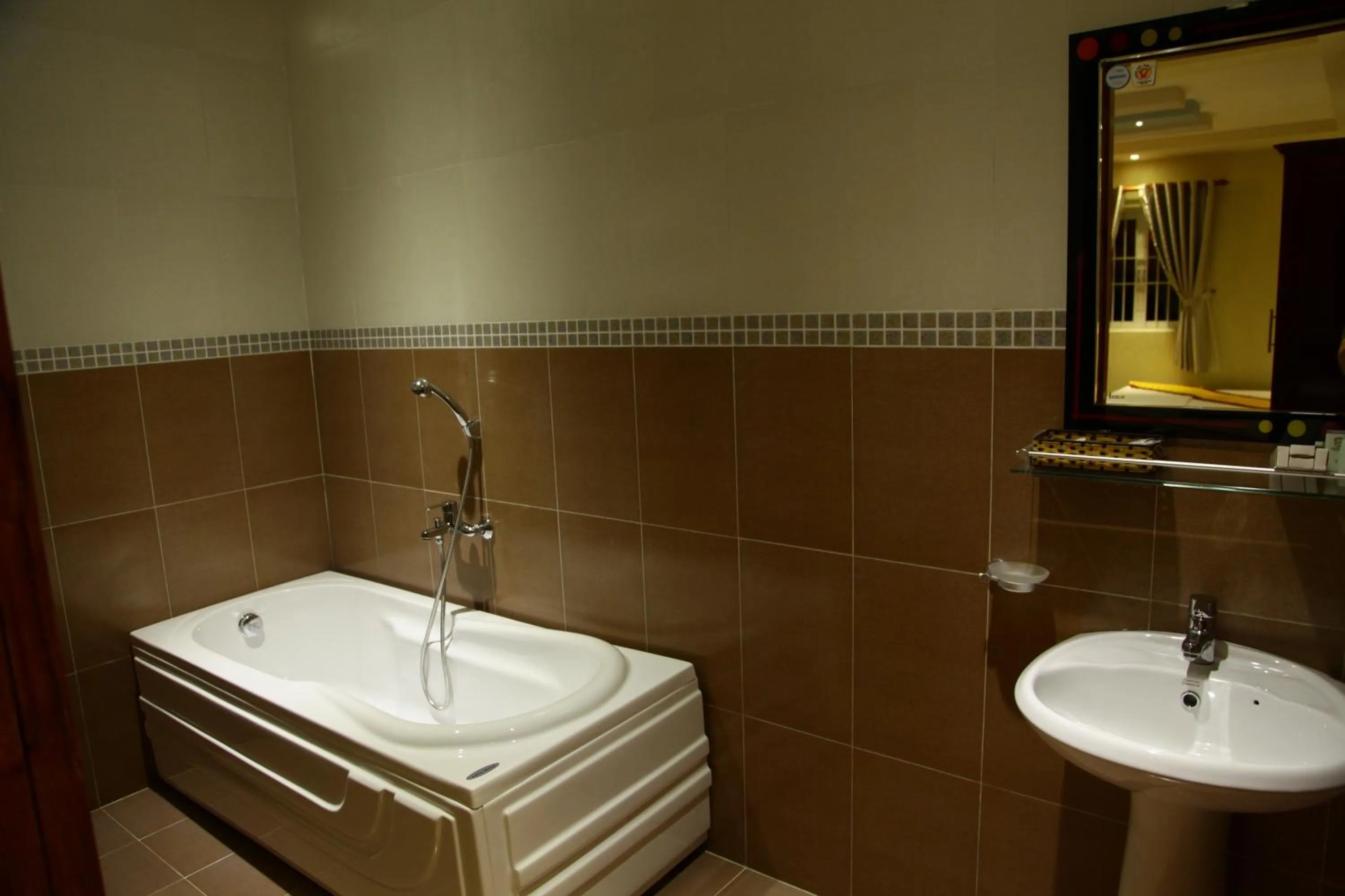 Toilet in Minh Kieu Hotel