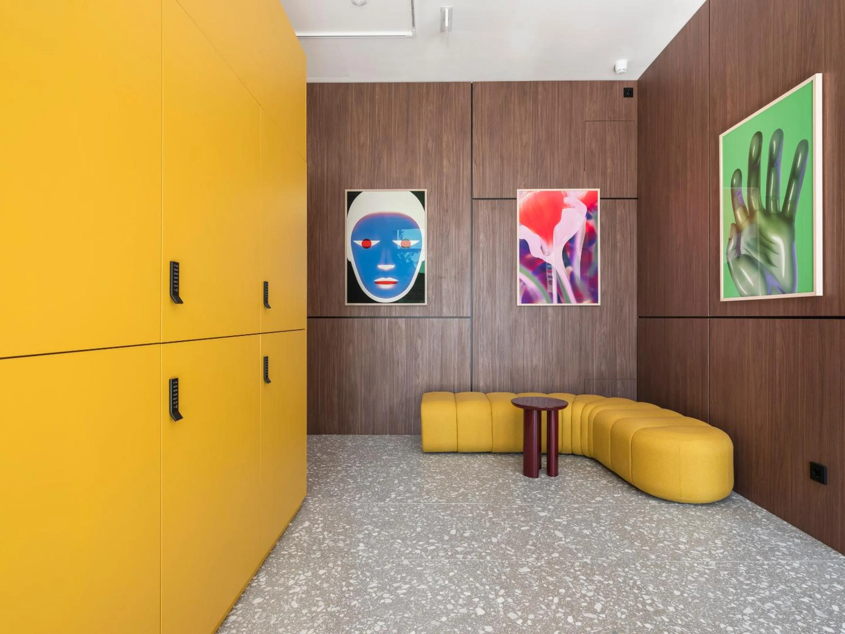 locker in Numa Salzburg Vogelweider