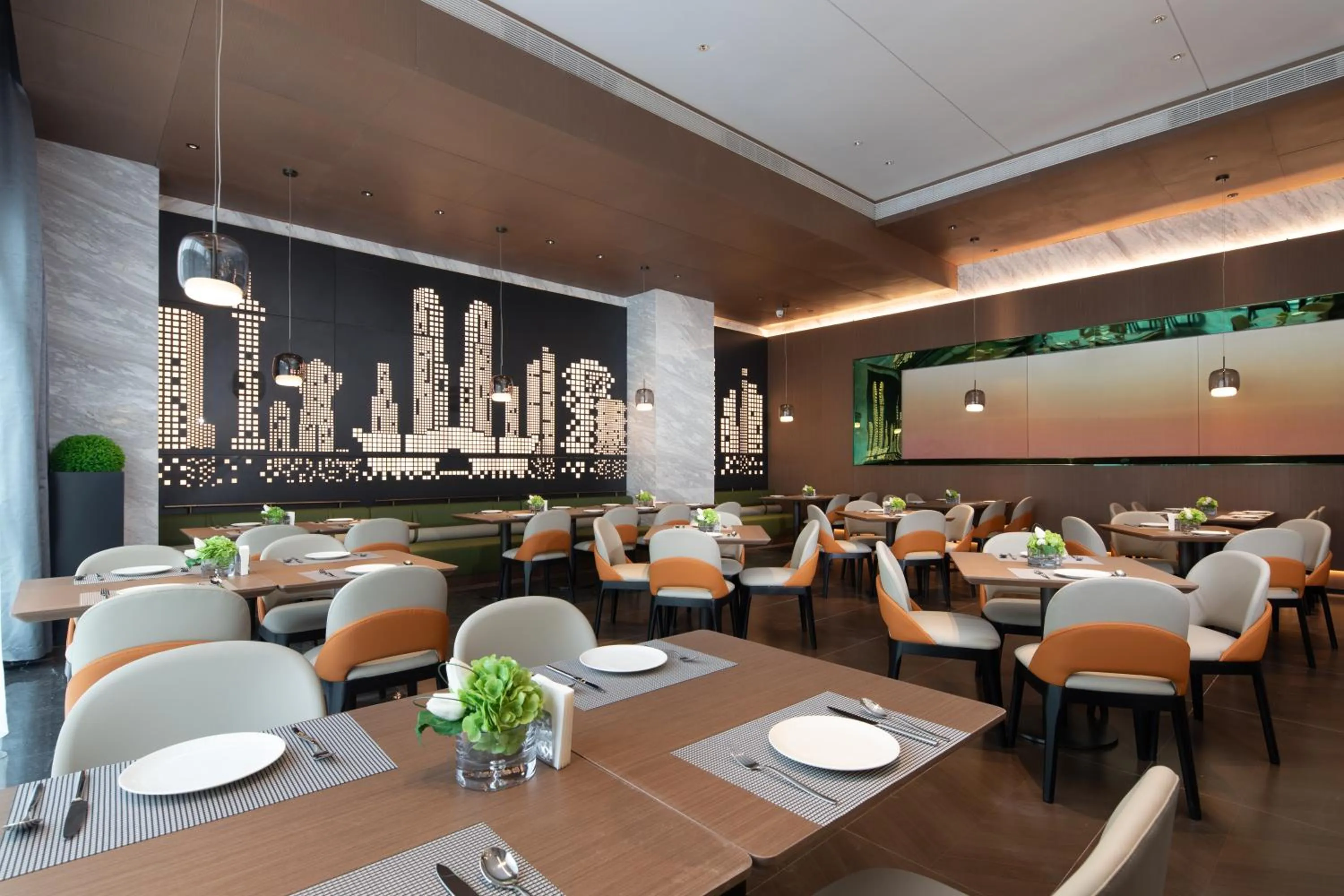 Restaurant/places to eat in Hilton by Hampton Chengdu North Railway Station