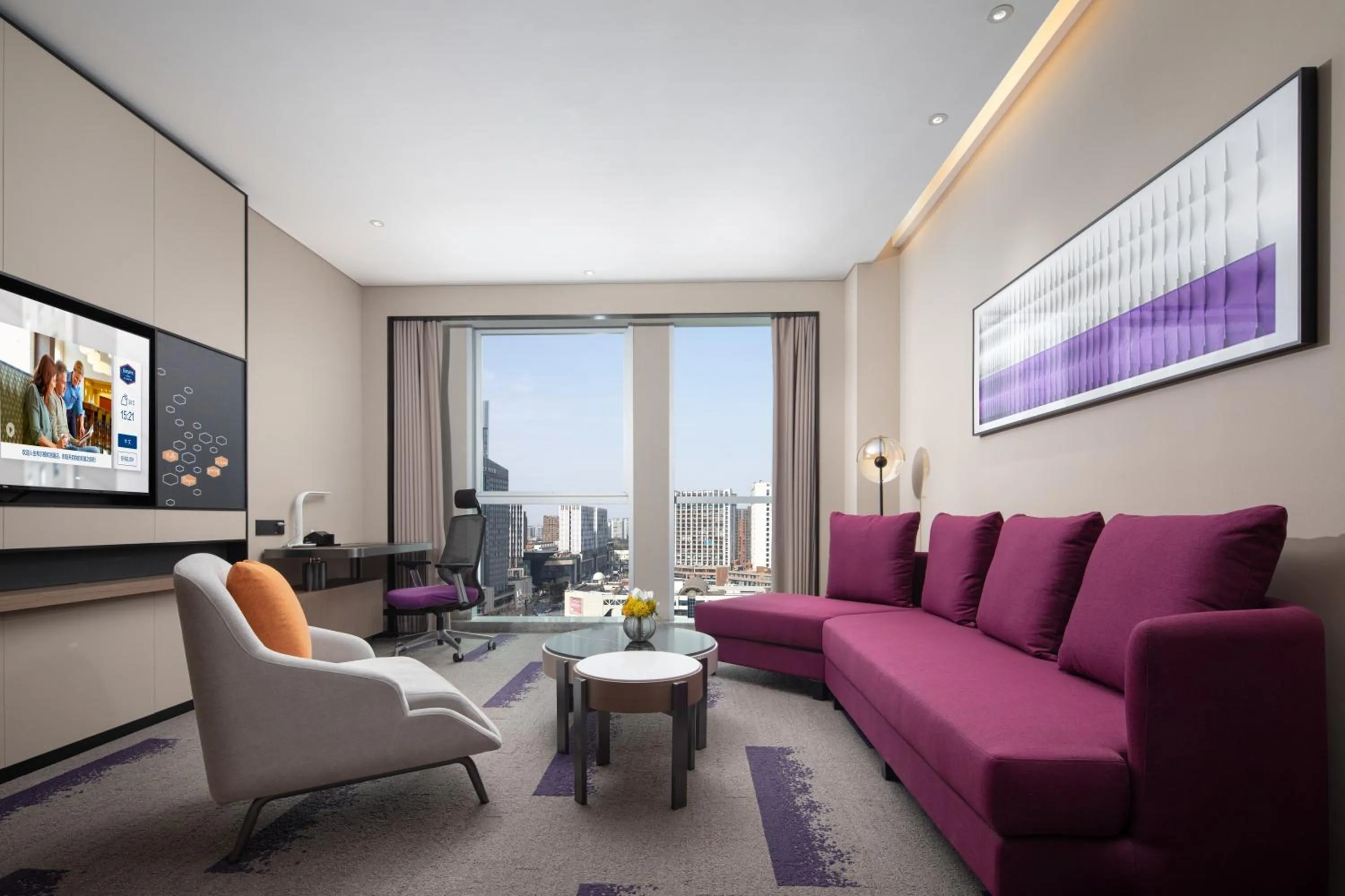 TV and multimedia in Hilton by Hampton Chengdu North Railway Station