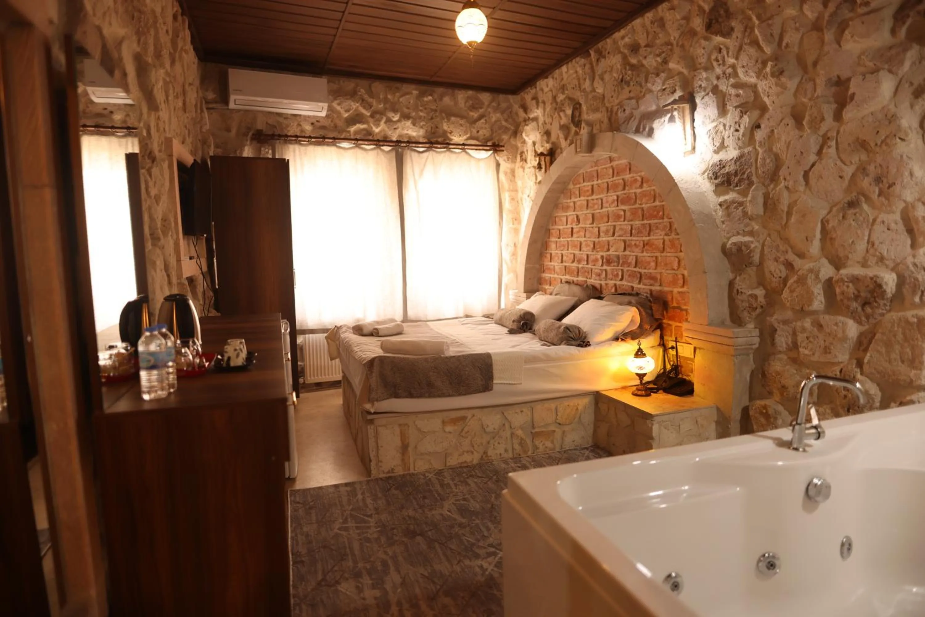 Bed in Wisstone Hotel