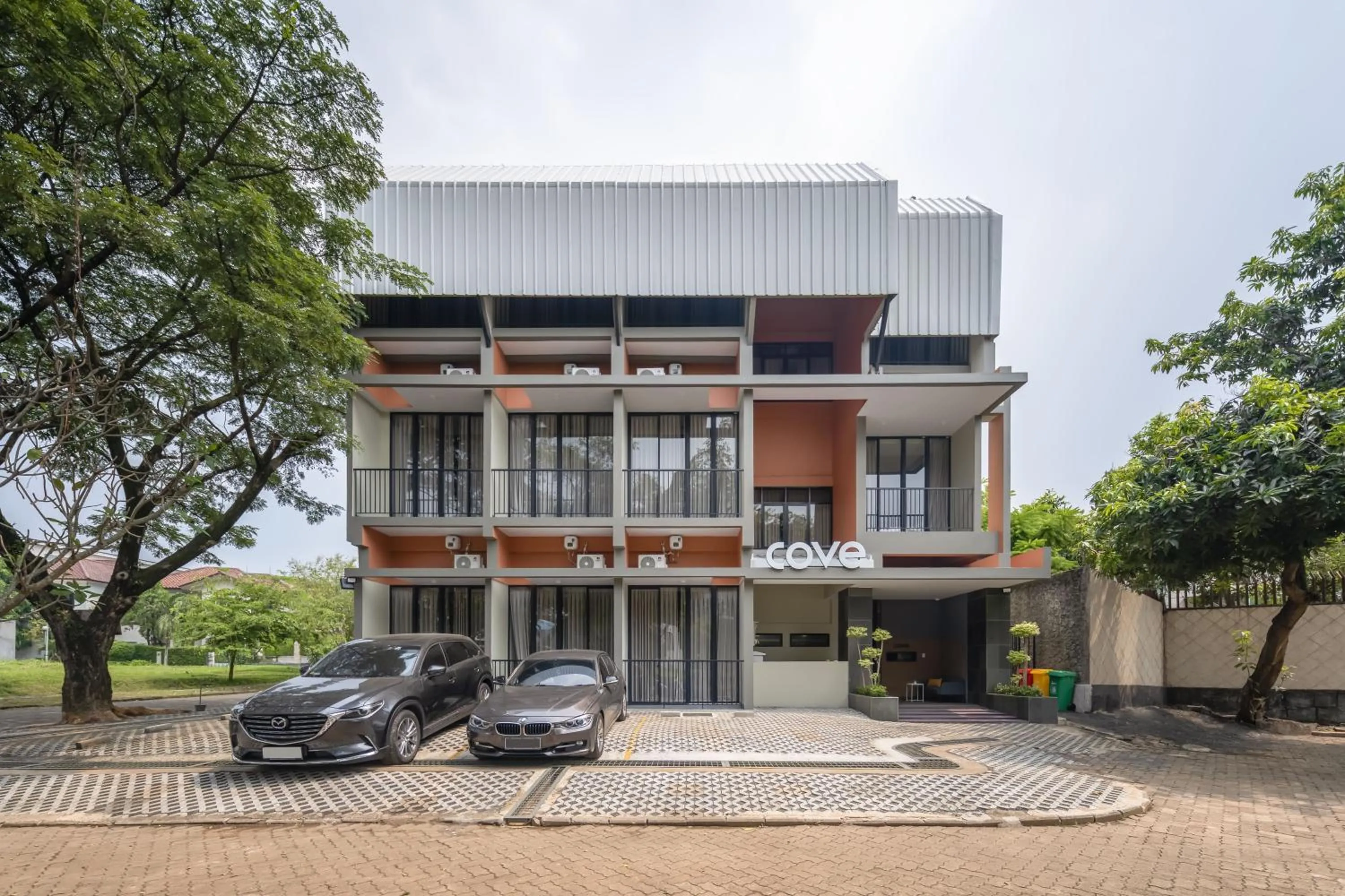 Property building in Cove Equatoria