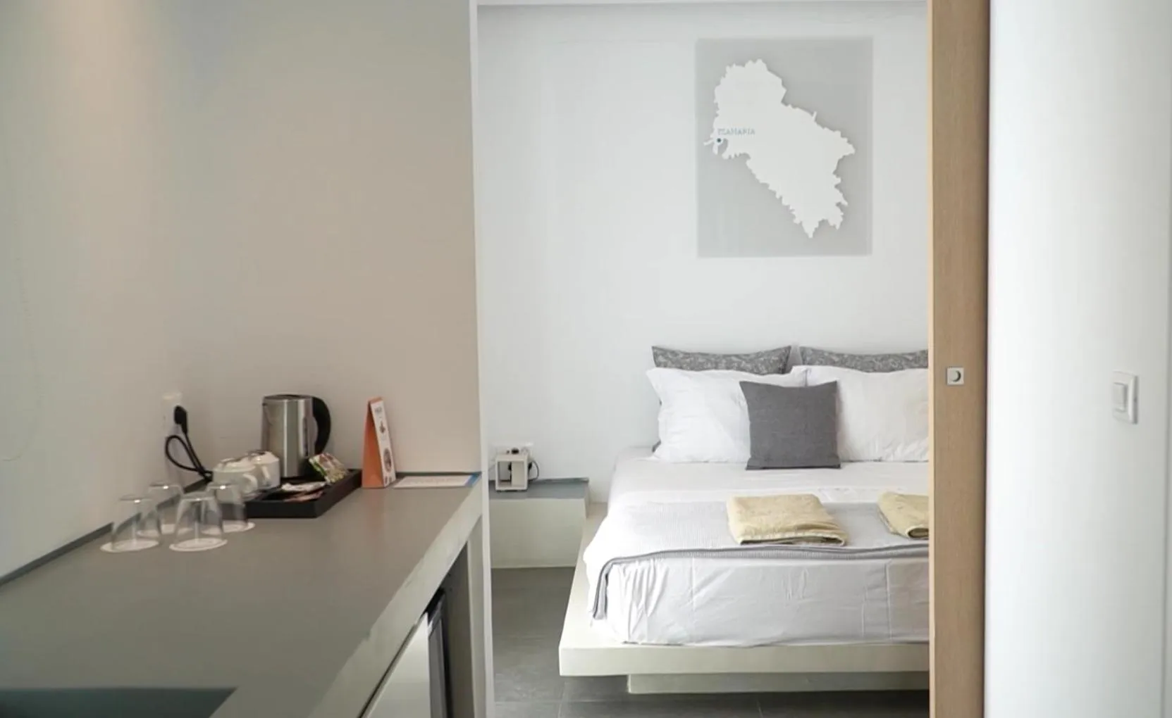 Bedroom, Bed in Relux Ios Hotel