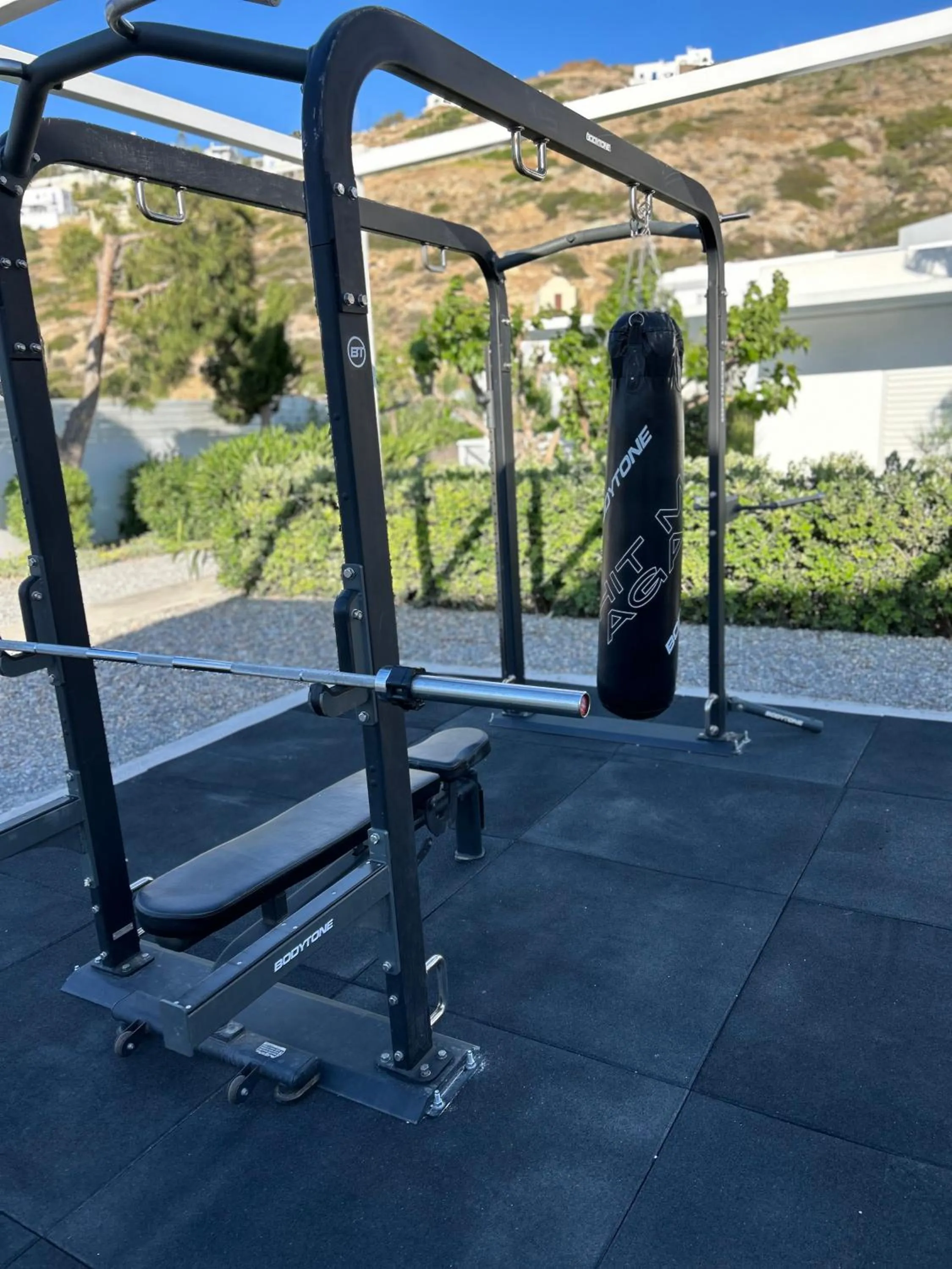 Fitness centre/facilities in Relux Ios Hotel