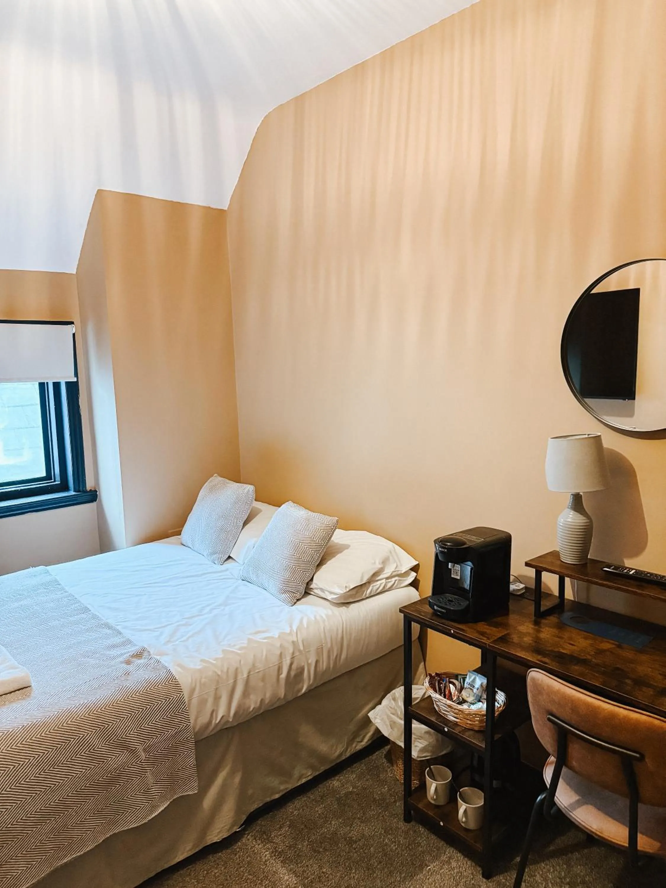 Bed in The Red Lion Inn