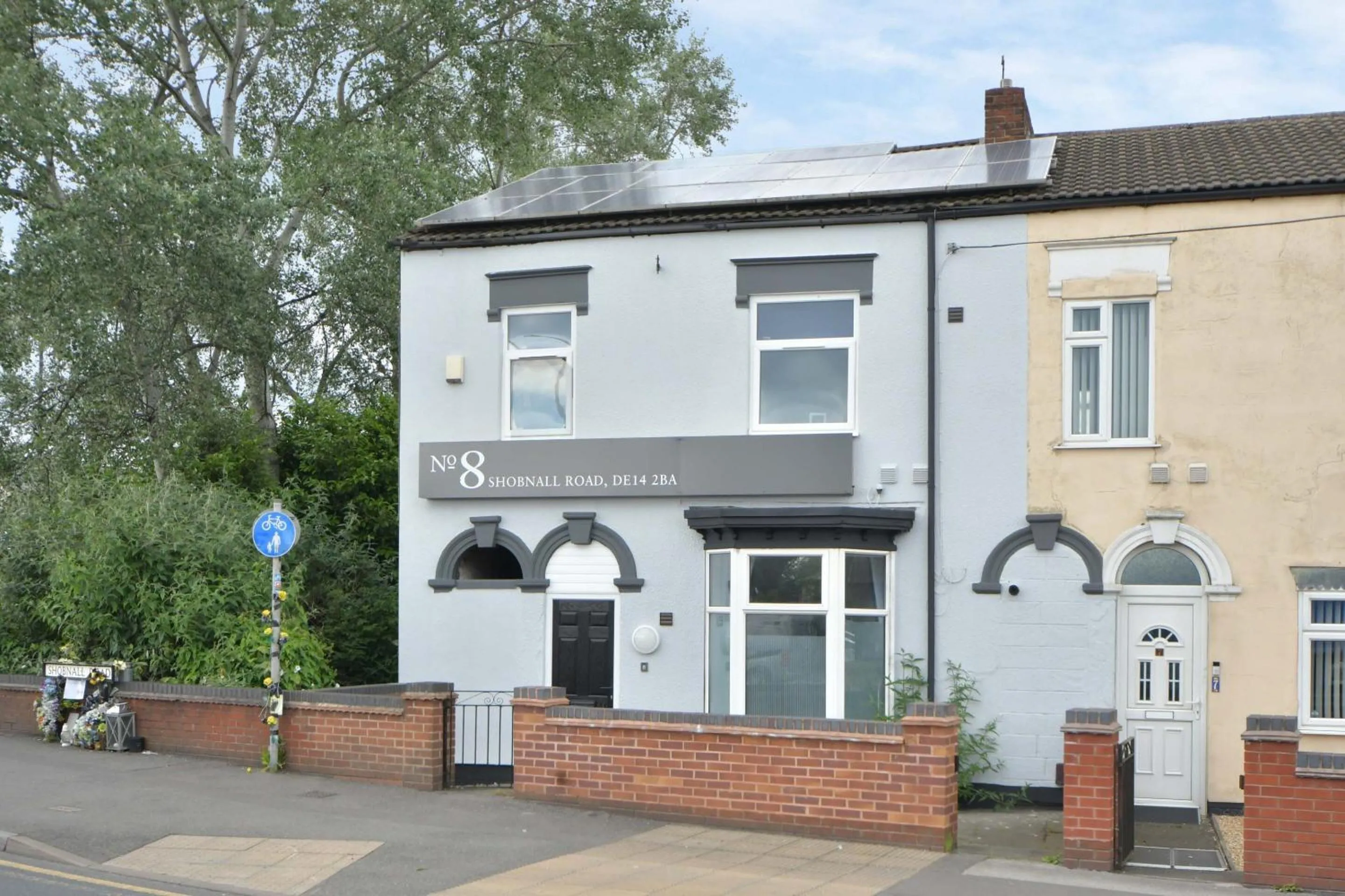 Property building in Stay at Shobnall Road Rooms and Studios Burton