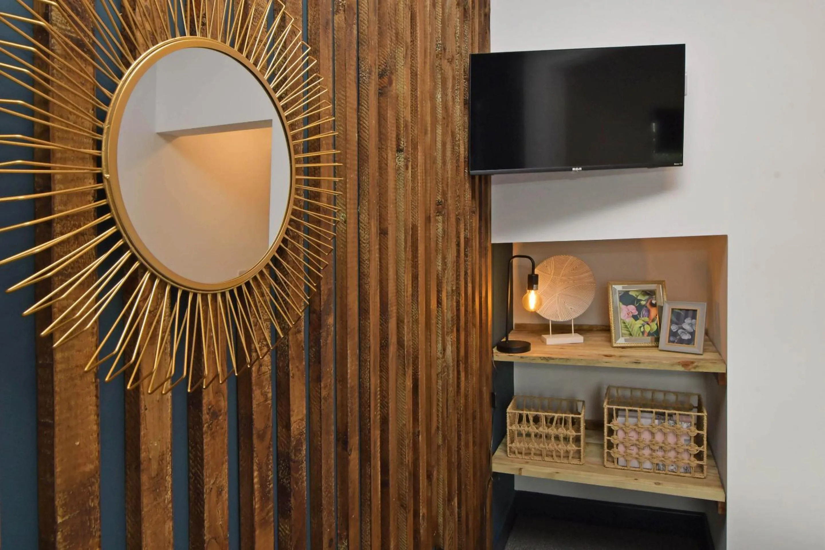 Bedroom in Stay at Shobnall Road Rooms and Studios Burton