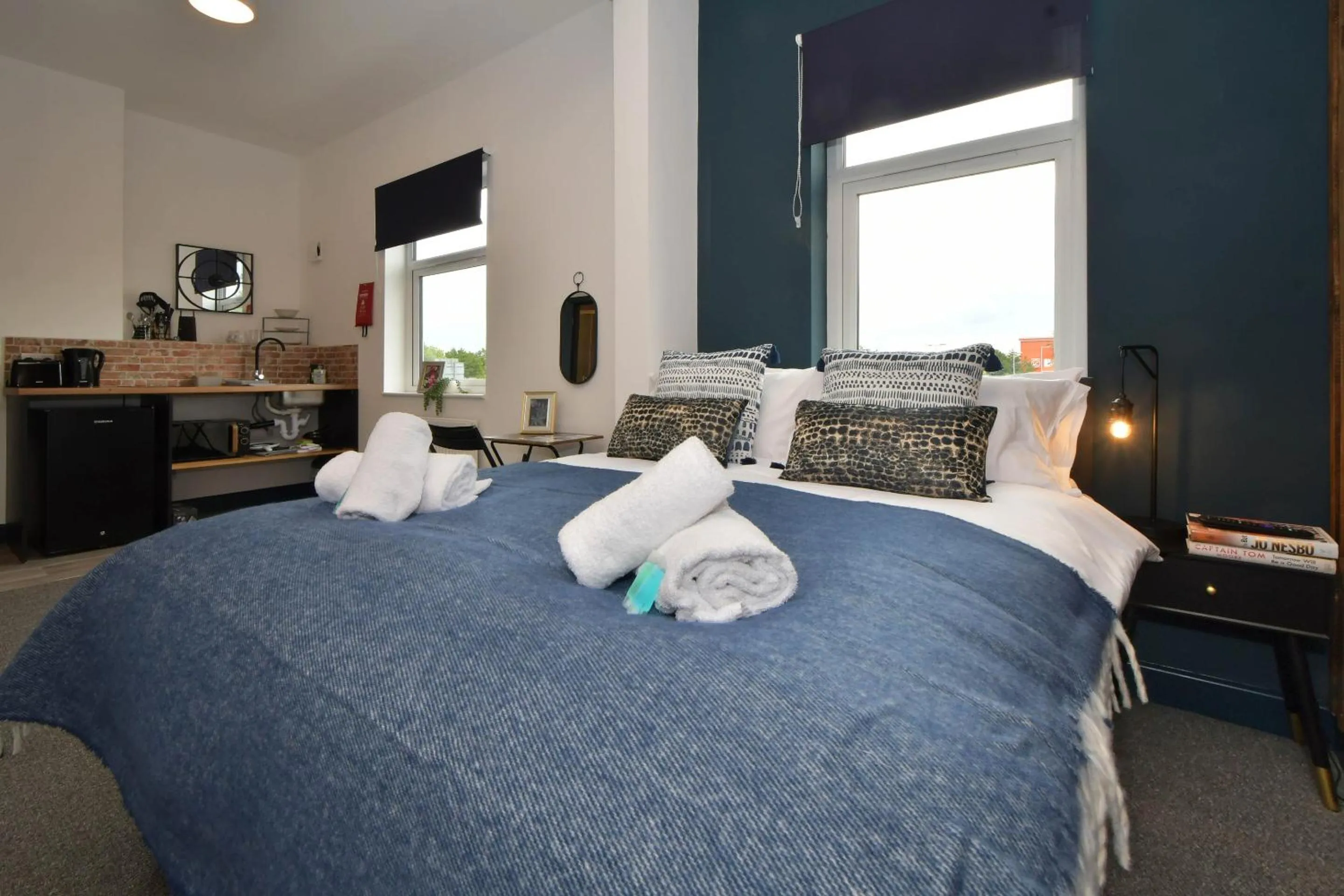 Bedroom, Bed in Stay at Shobnall Road Rooms and Studios Burton