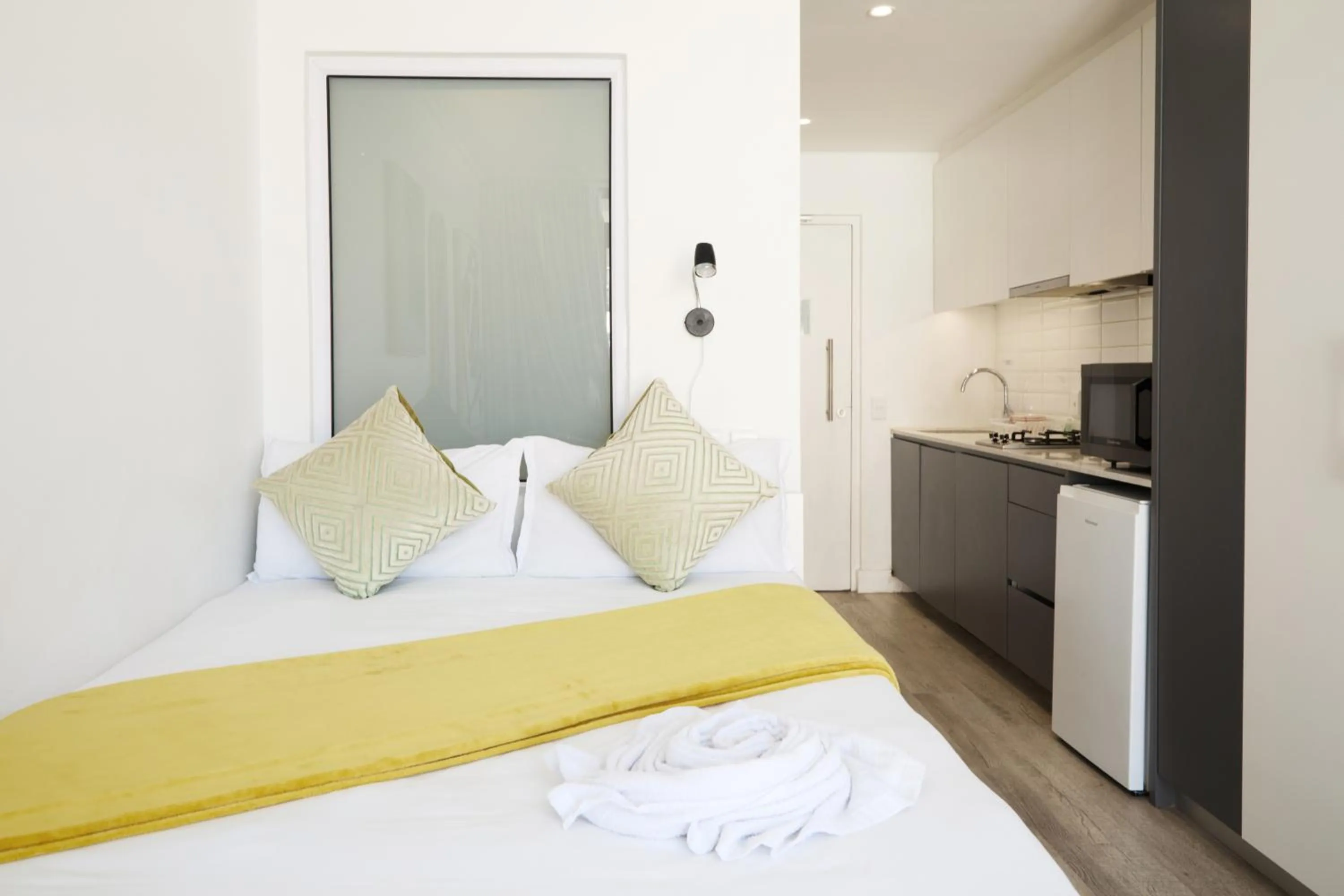 Bed in City Club at 1 on Albert Building