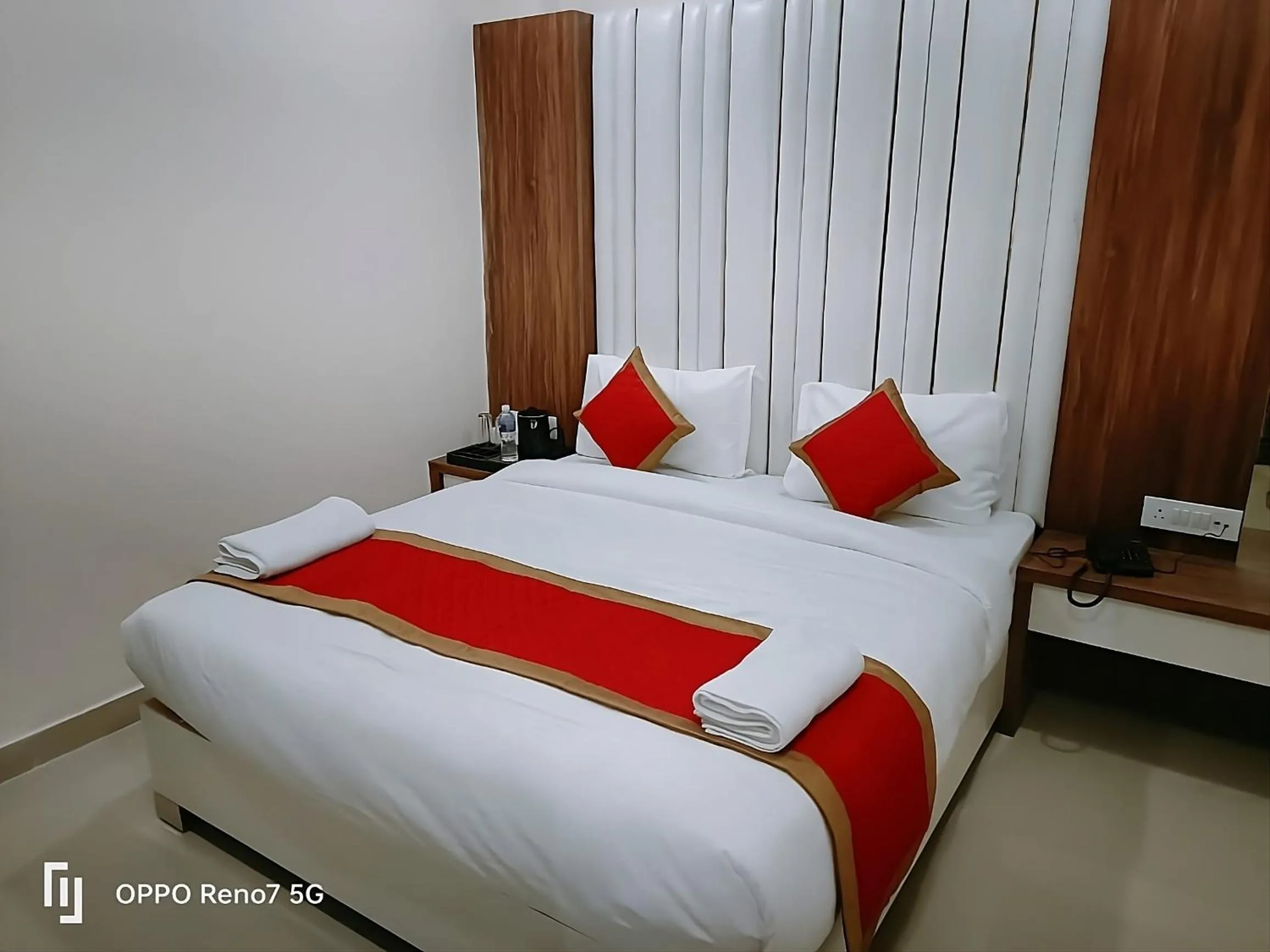 Bed in Hotel Shree Radha Krishna