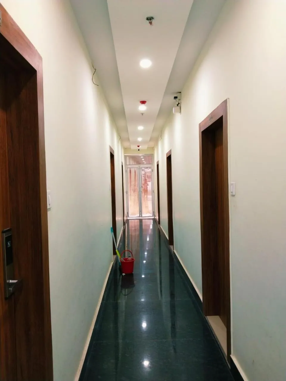 Hotel Shree Radha Krishna