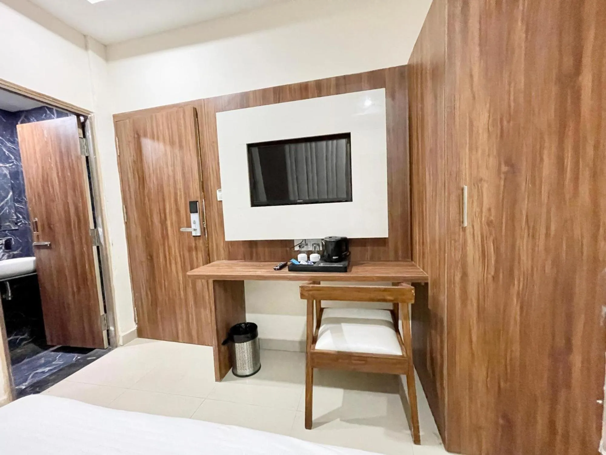 Hotel Shree Radha Krishna