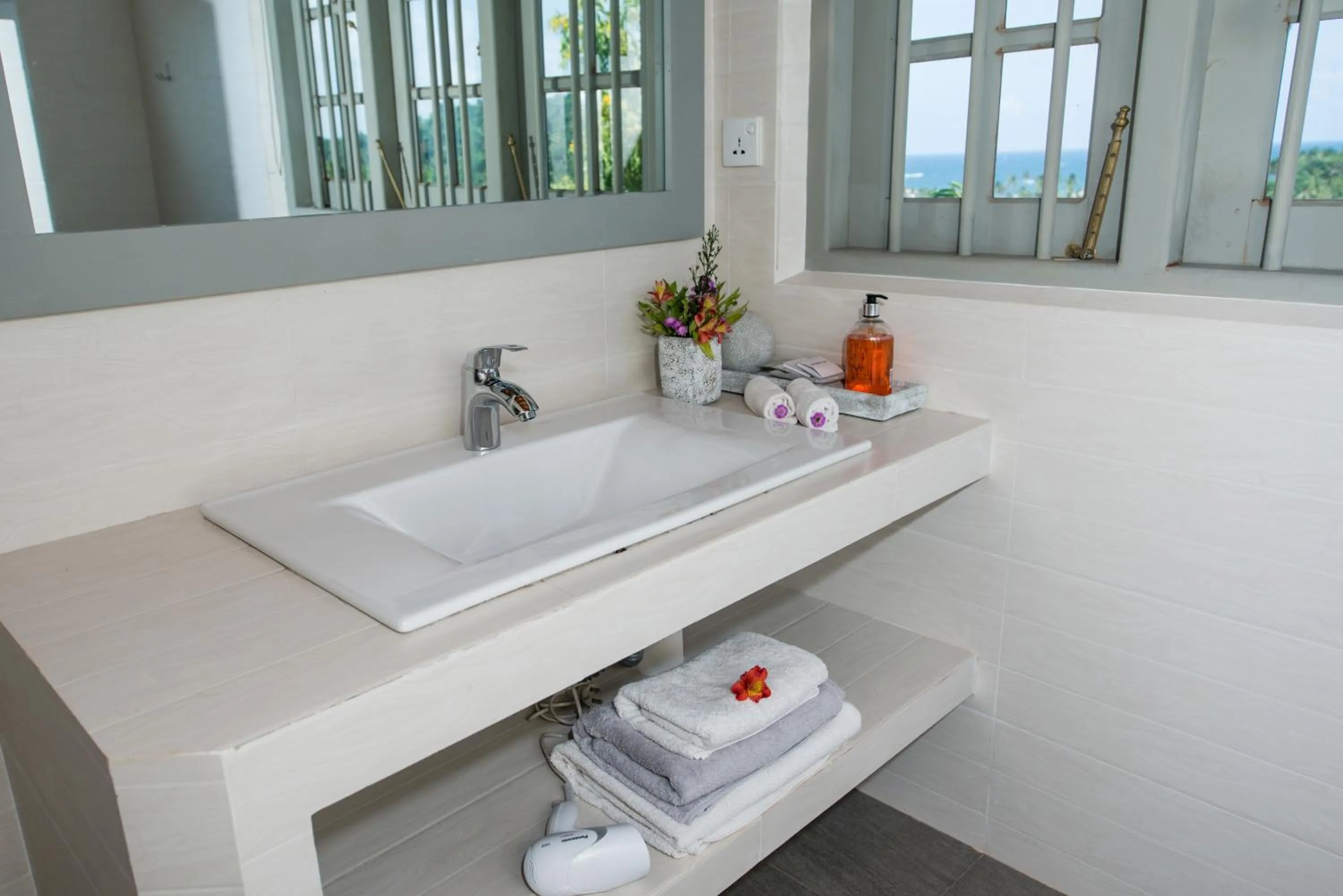 Bathroom in The Horizon Hill Top Villa