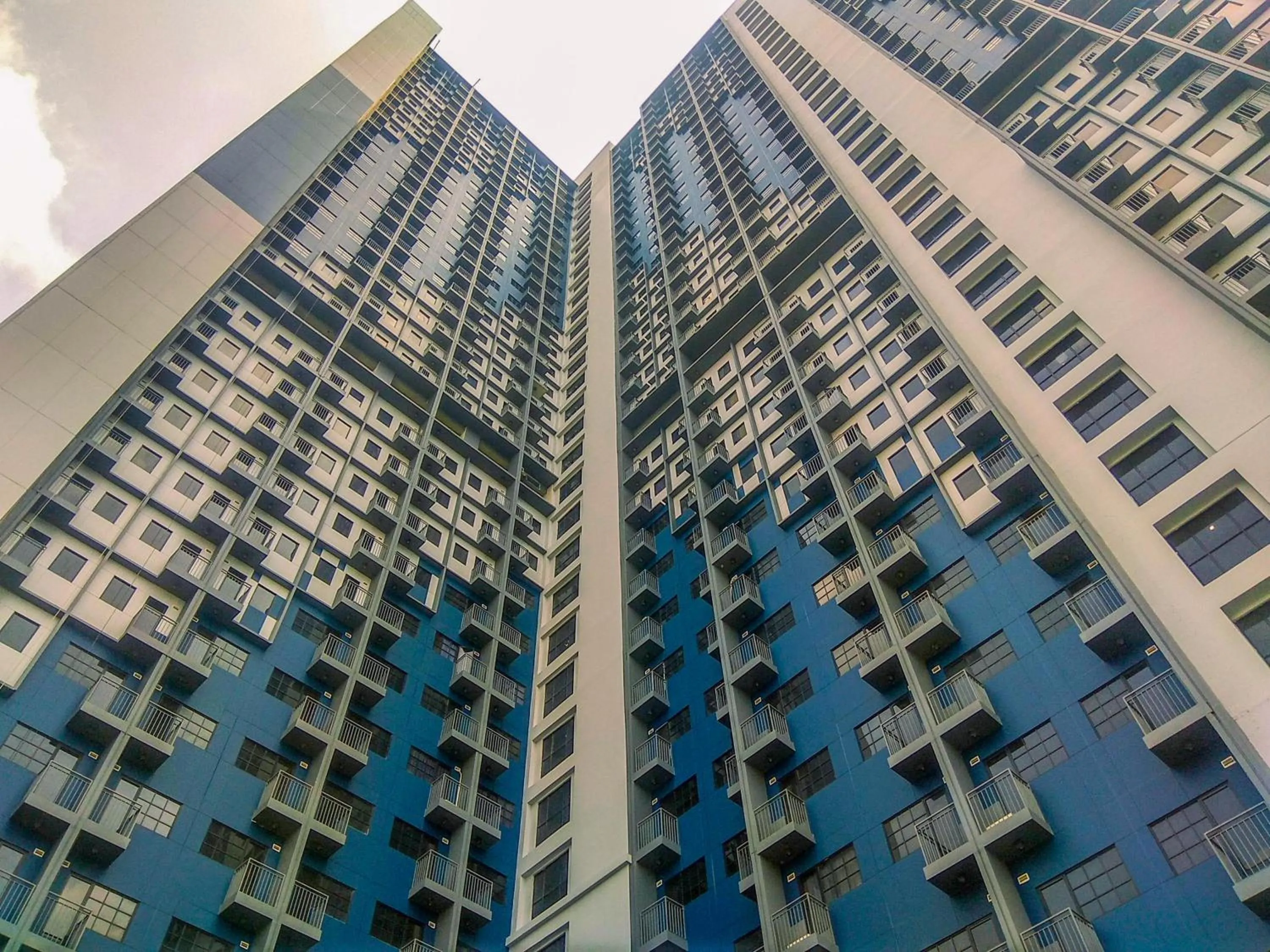 Property building in Pleasurable Studio at Evenciio Apartment near Campus Area By Travelio