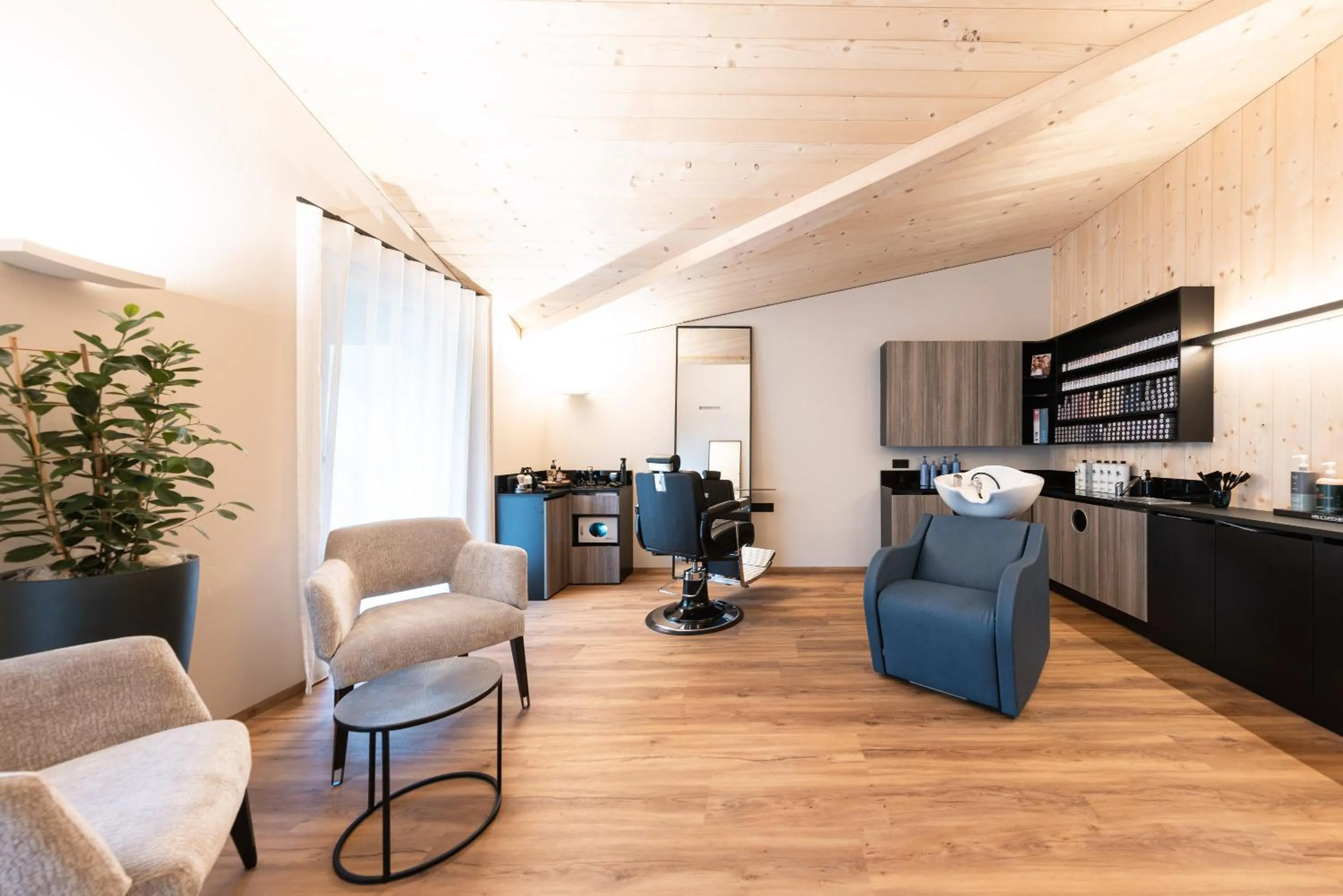 Seating area in DAS GERSTL Family Retreat