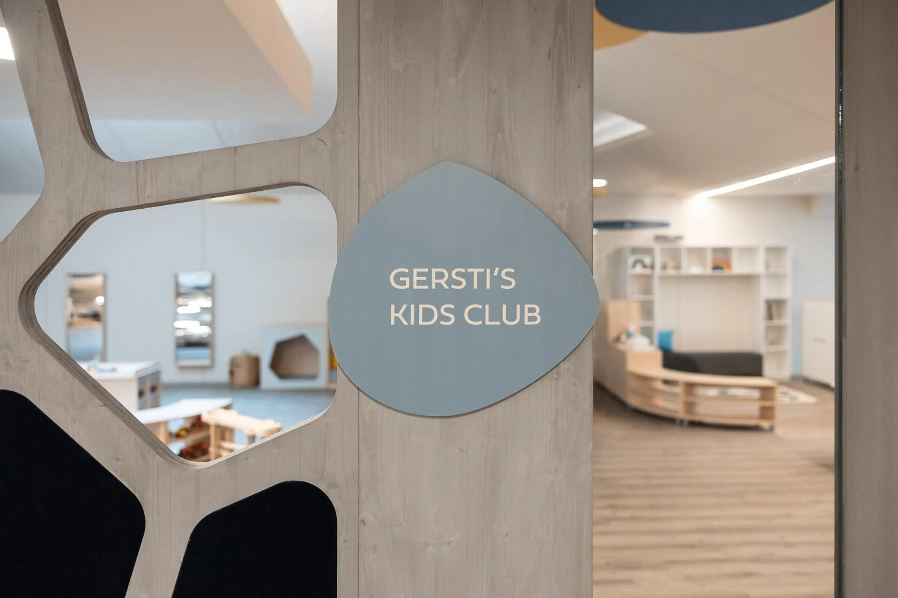 Kids's club, Bed in DAS GERSTL Family Retreat