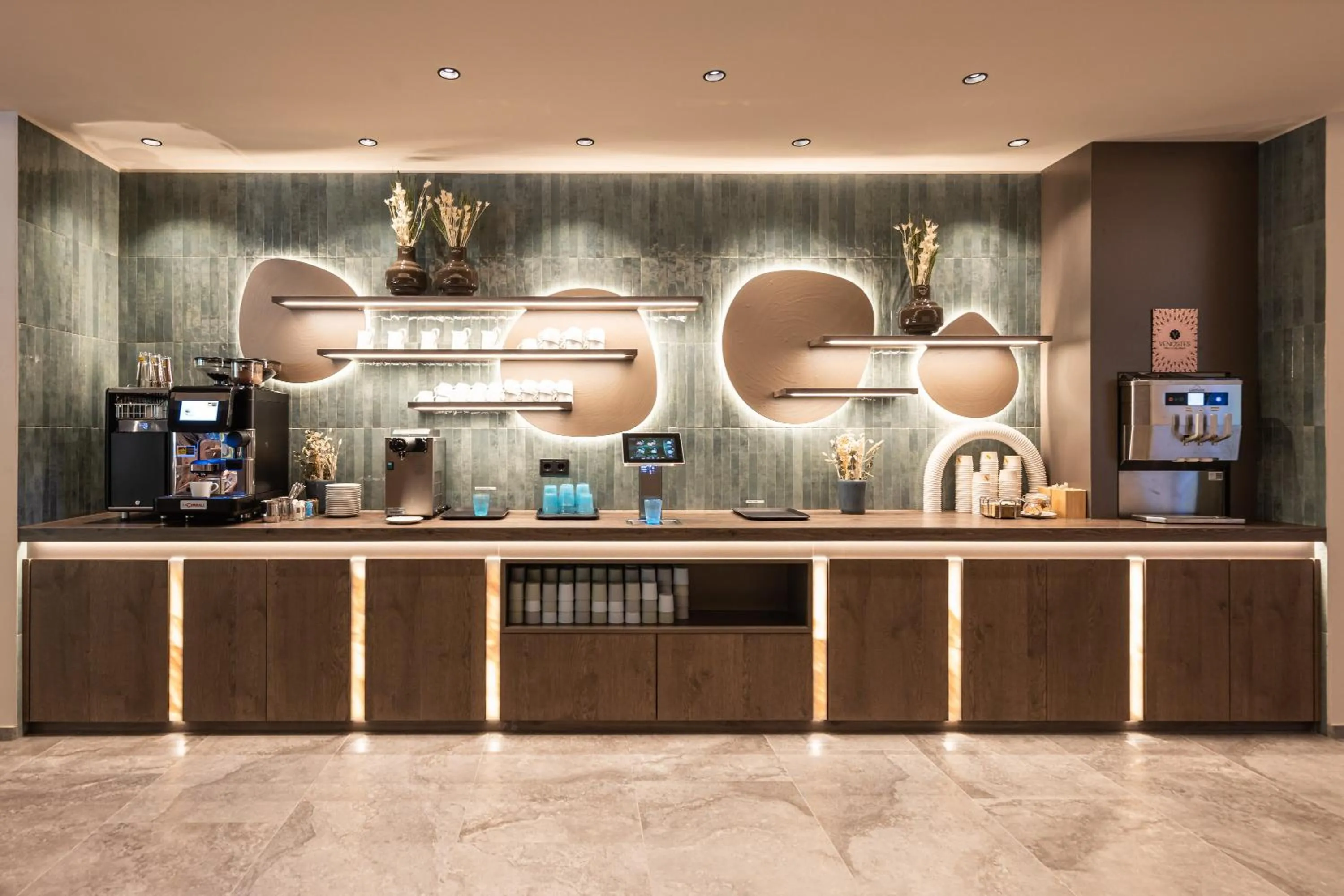 Coffee/tea facilities in DAS GERSTL Family Retreat