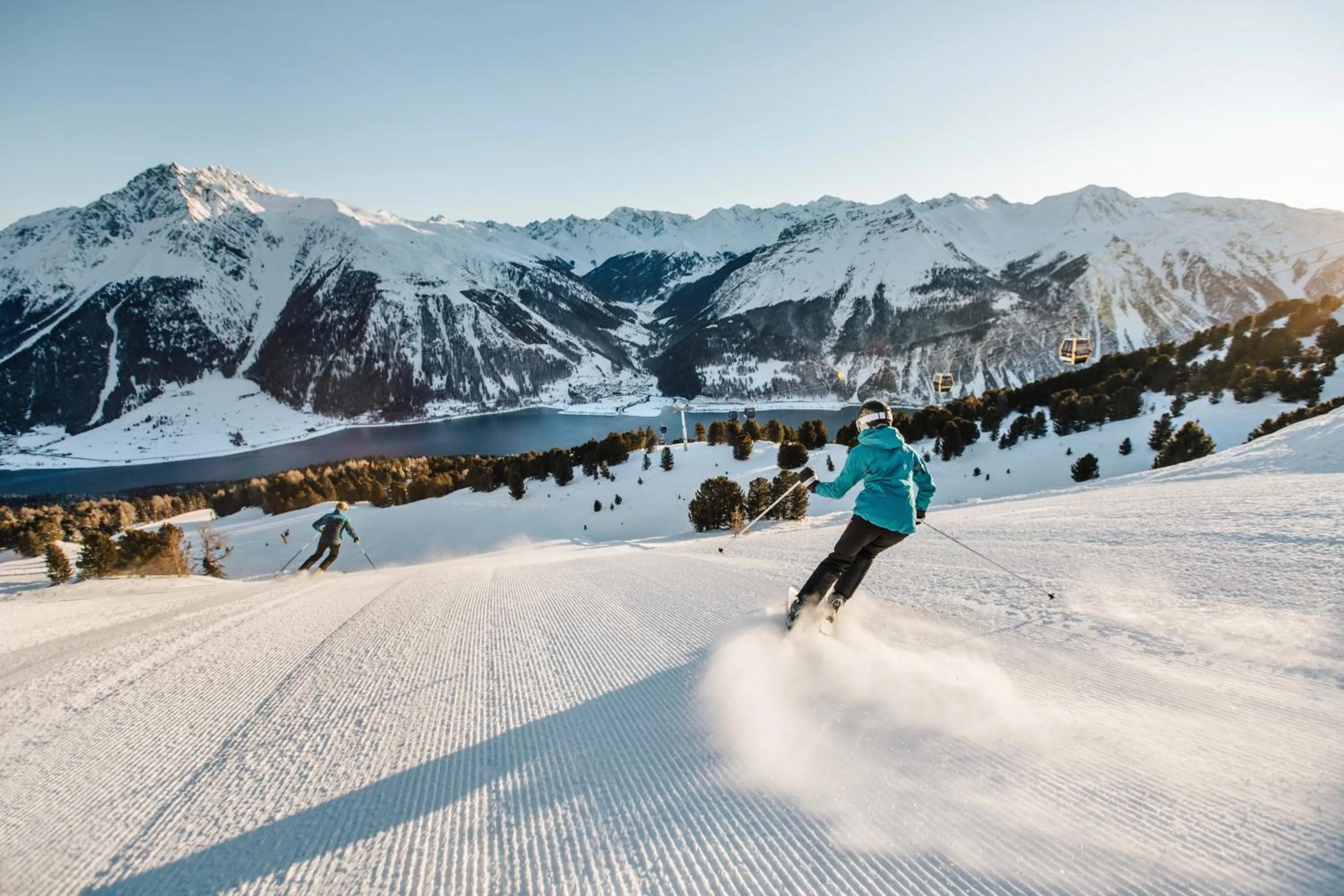 Skiing in DAS GERSTL Family Retreat