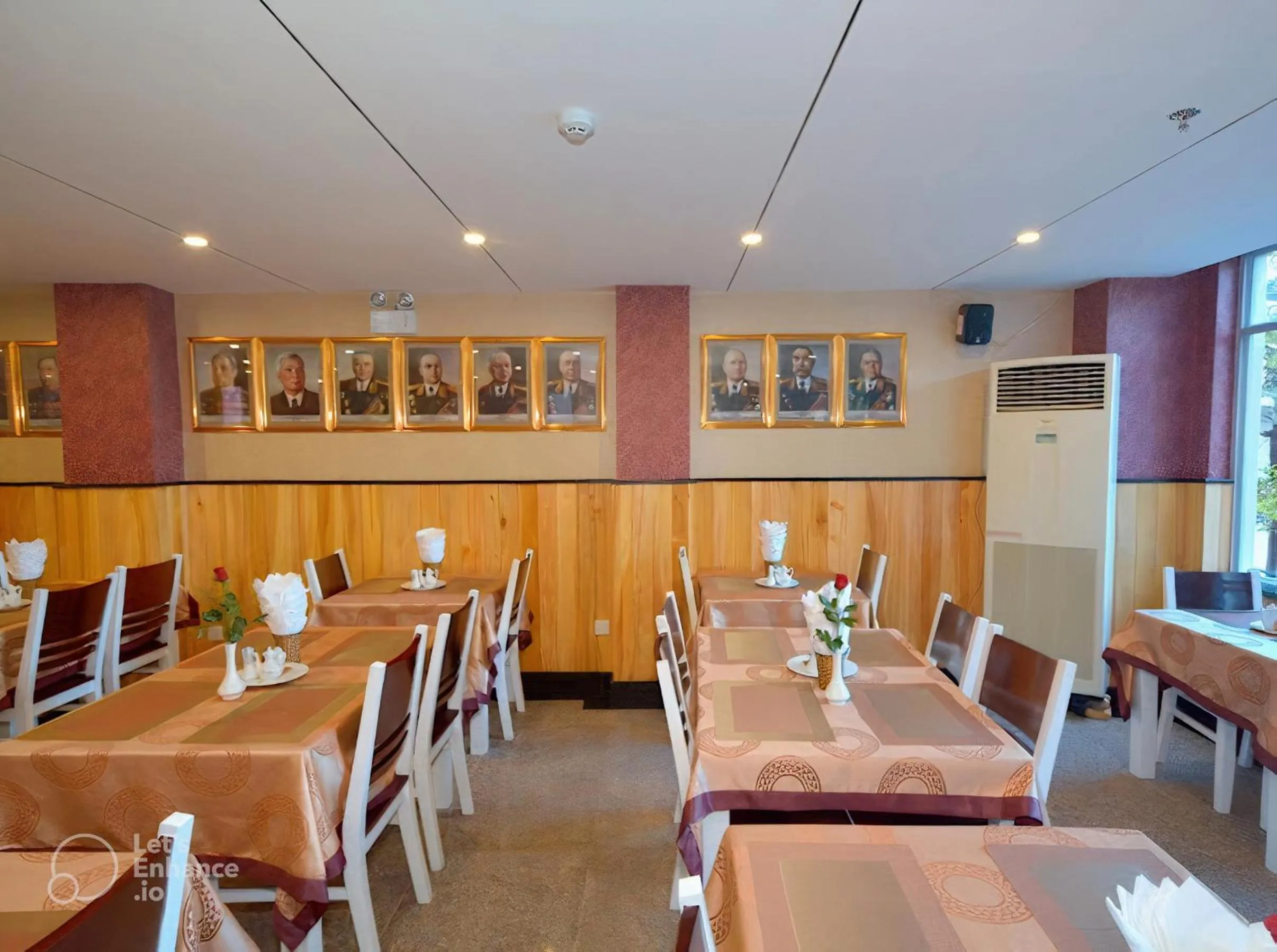 Restaurant/places to eat in Golden Rain 2 Hotel Nha Trang Beach