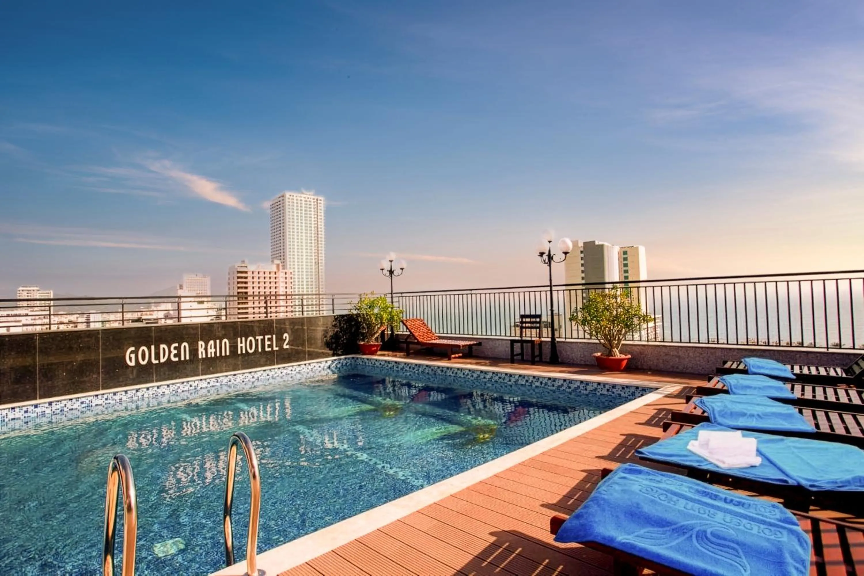 Property building in Golden Rain 2 Hotel Nha Trang Beach