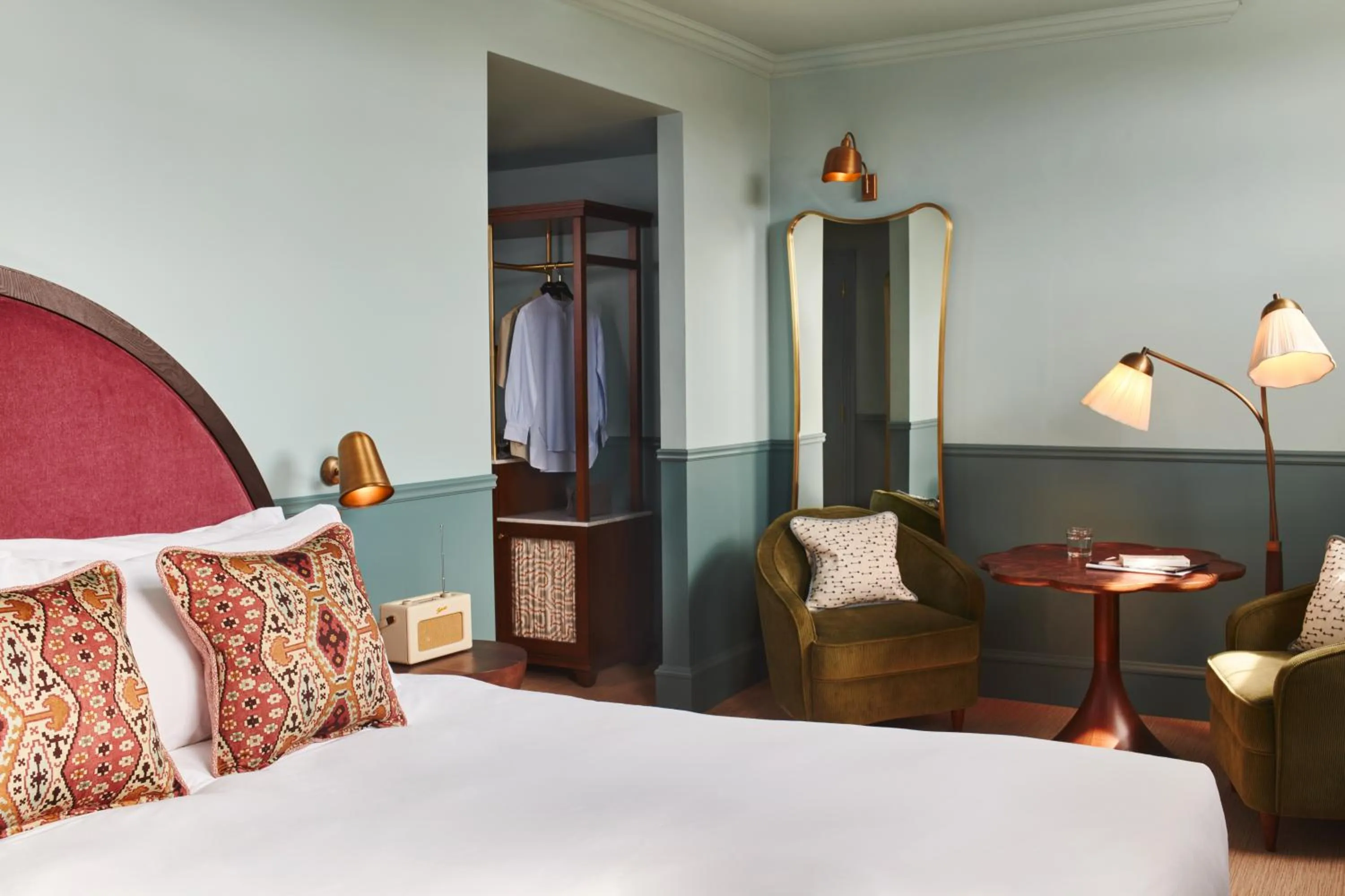 Bedroom, Bed in The Hoxton, Edinburgh