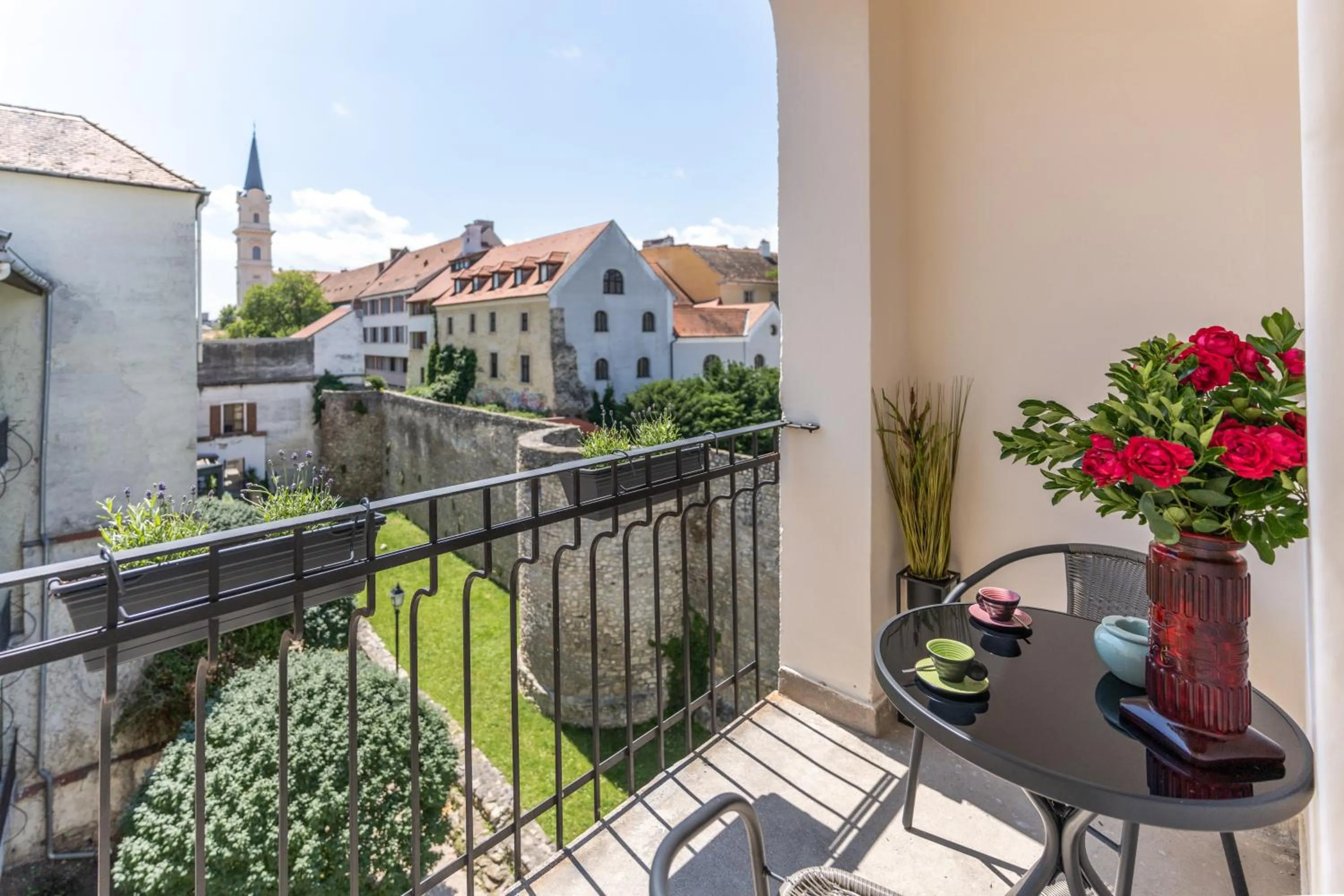Summer in V62 studio apartments- Downtown Sopron