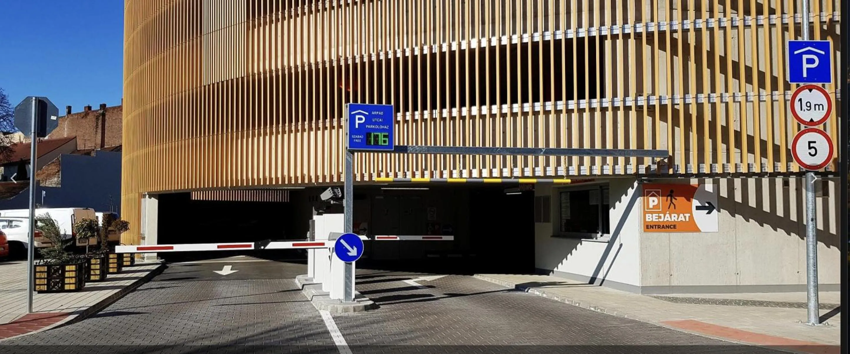 Parking in V62 studio apartments- Downtown Sopron
