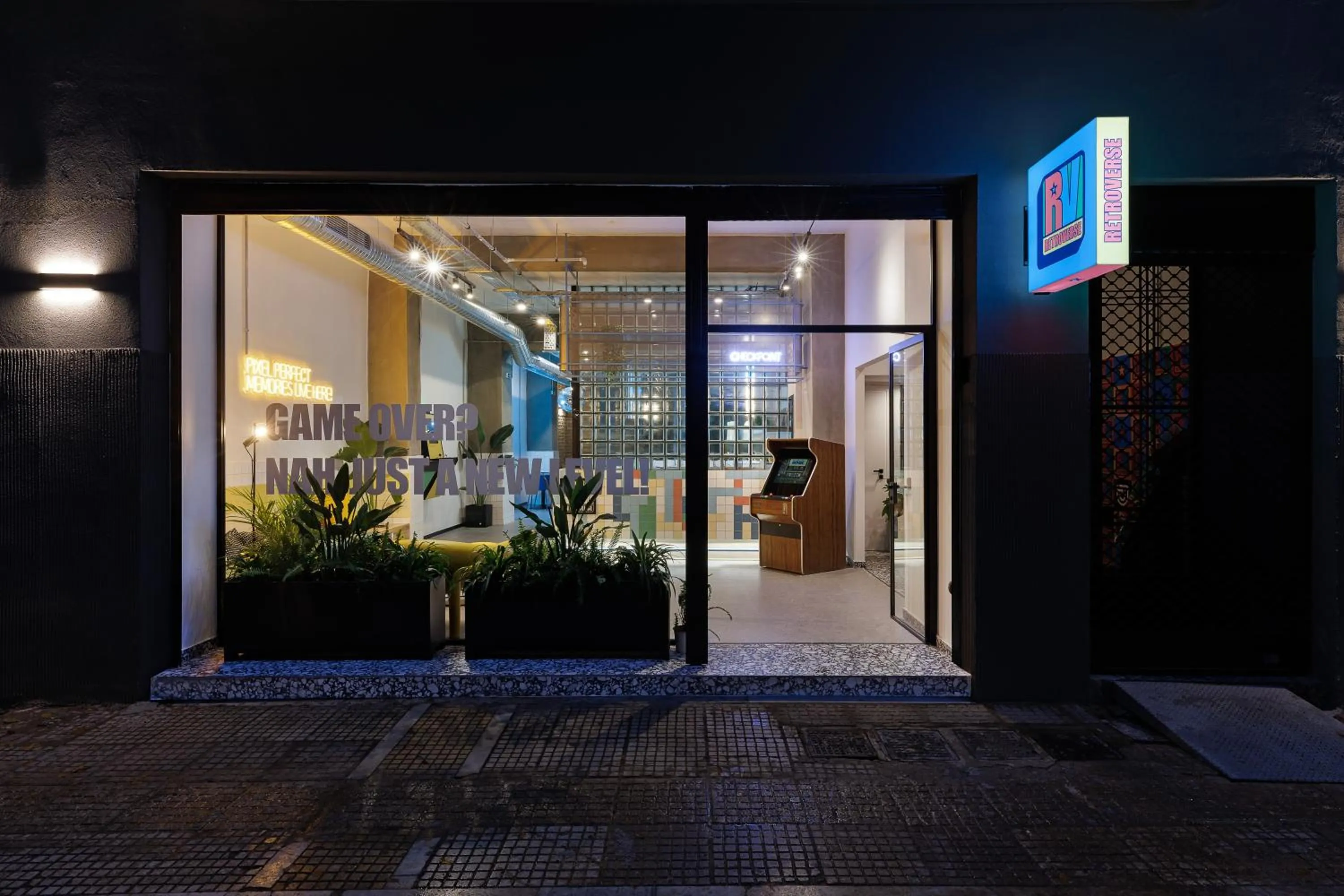 Facade/entrance in Retroverse Eccentric Stay