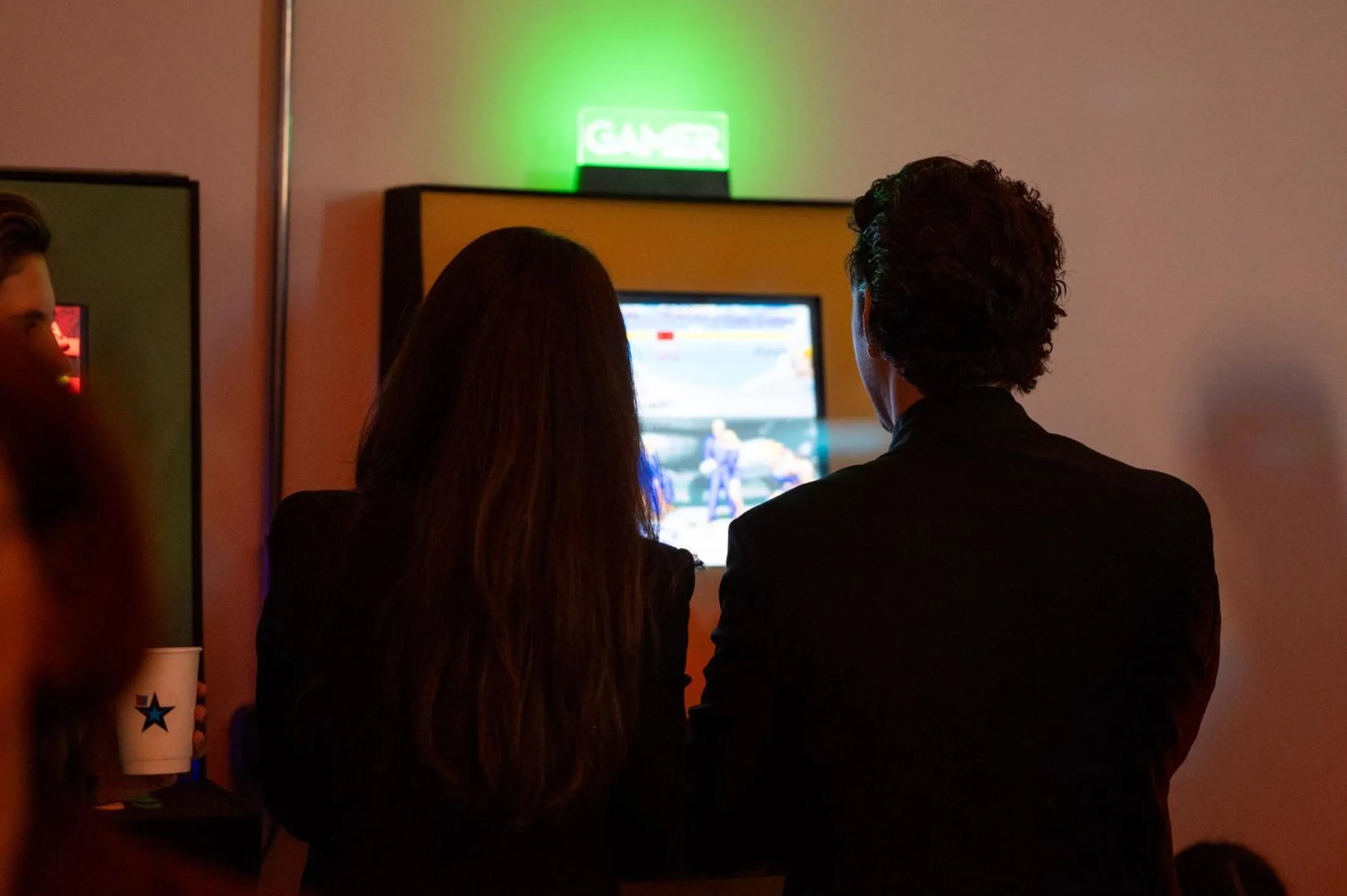 People in Retroverse Eccentric Stay