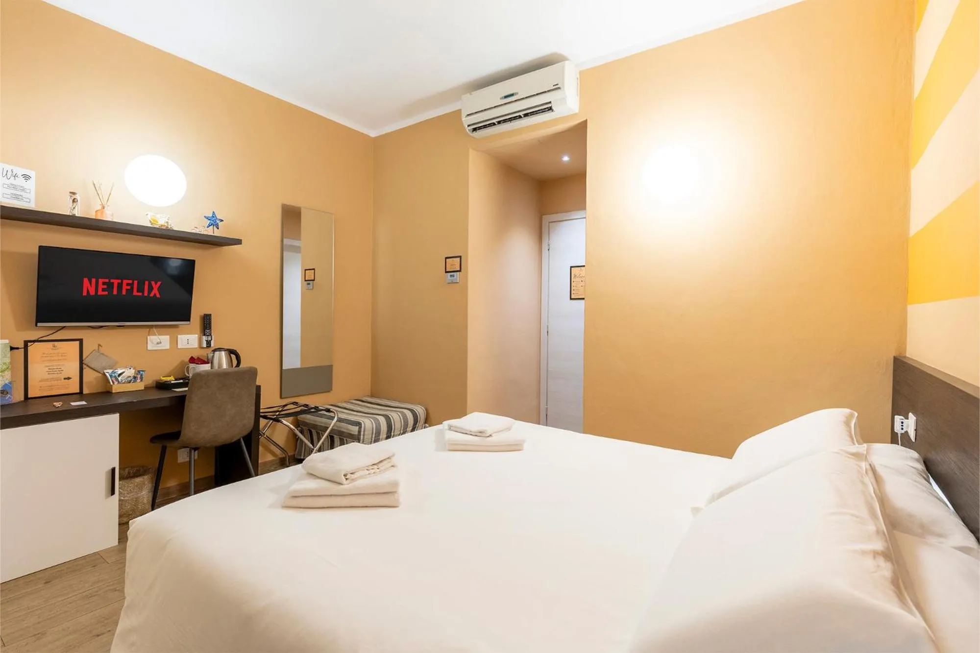 Bed in La Loggia de' Banchi